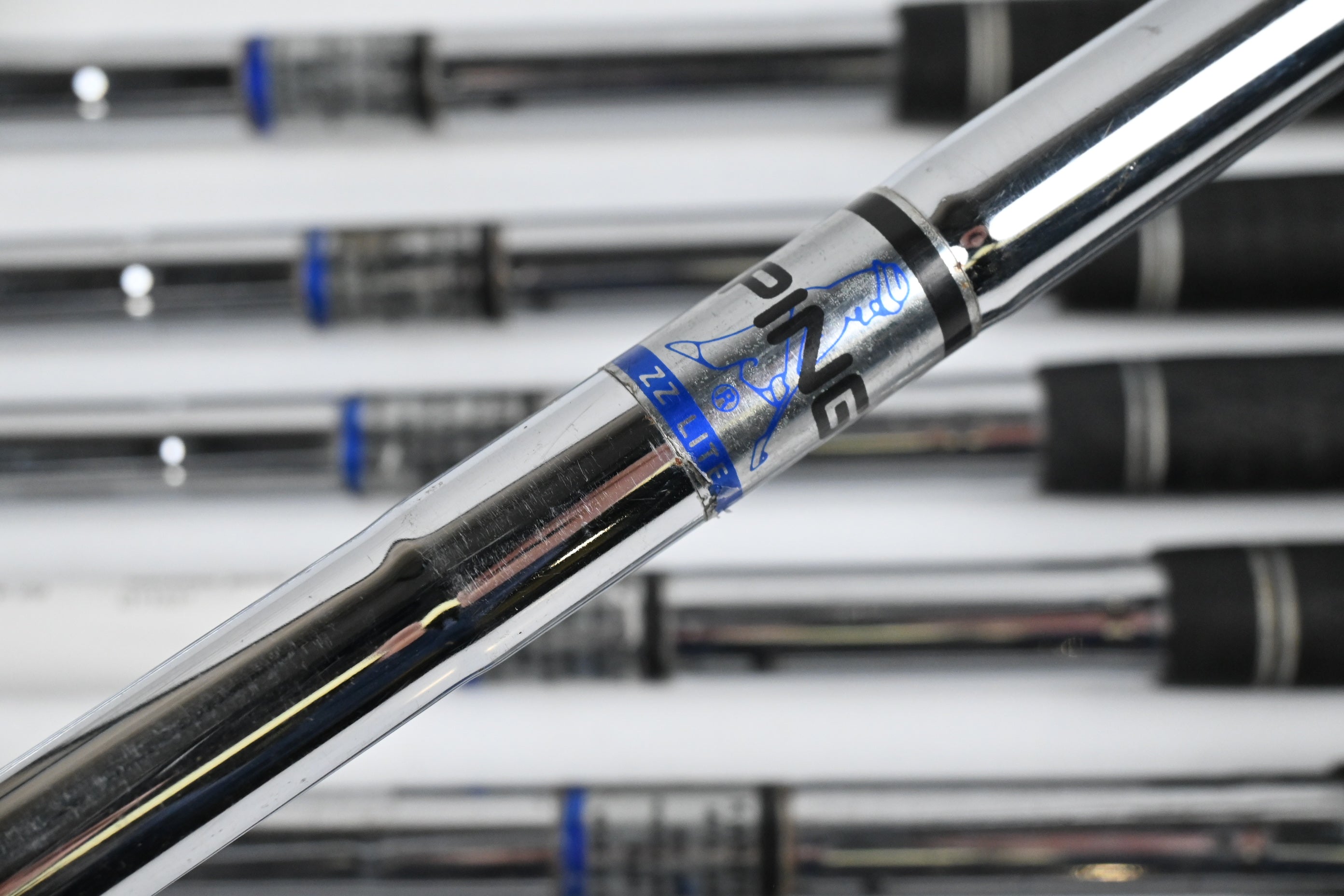 Ping Eye 2 Irons / 3-9i / Black Dot / Regular Flex Ping ZZ Lite Shafts