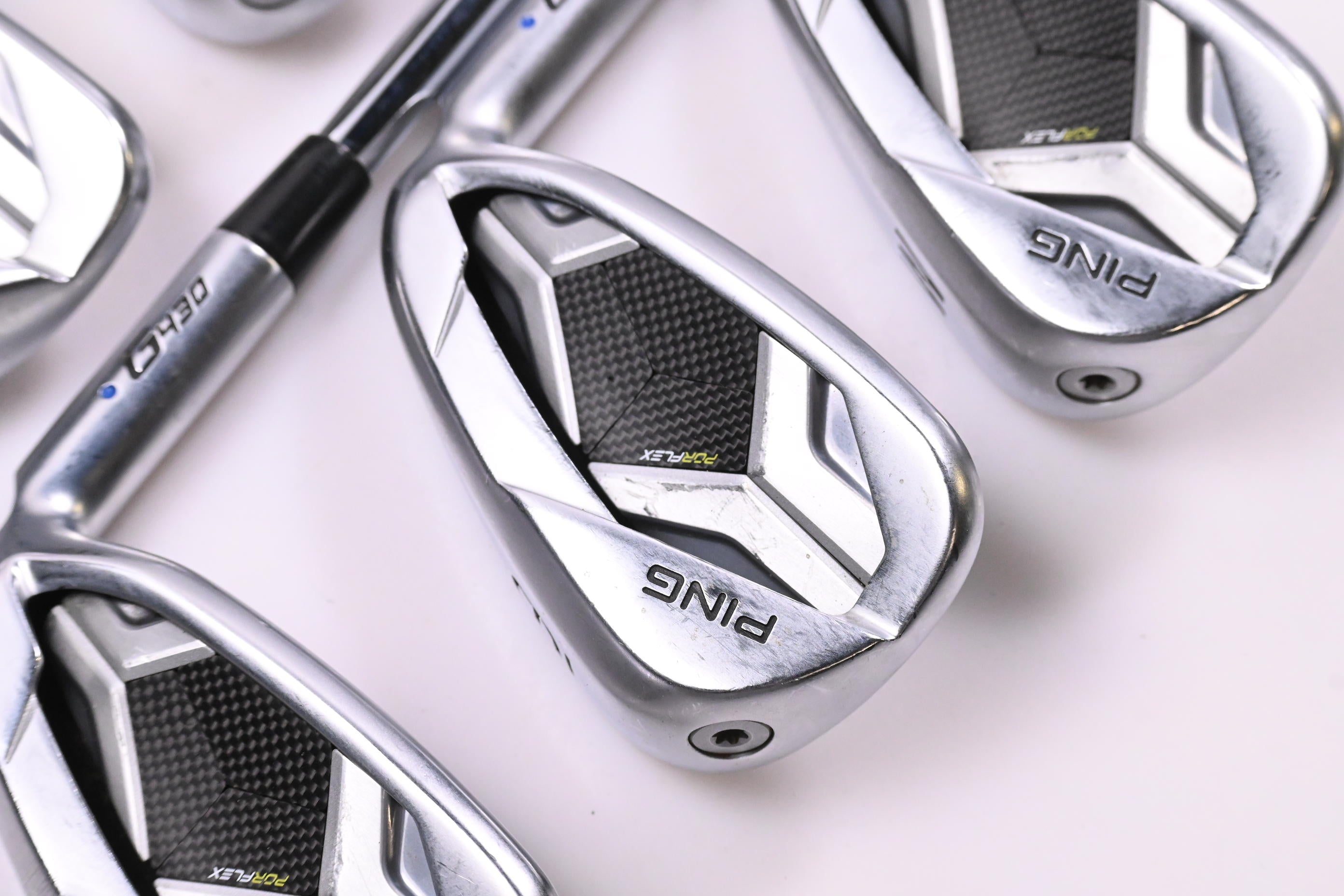 Ping G430 Irons / 6-PW / Blue Dot / Regular Flex Ping AWT 2.0 Shafts