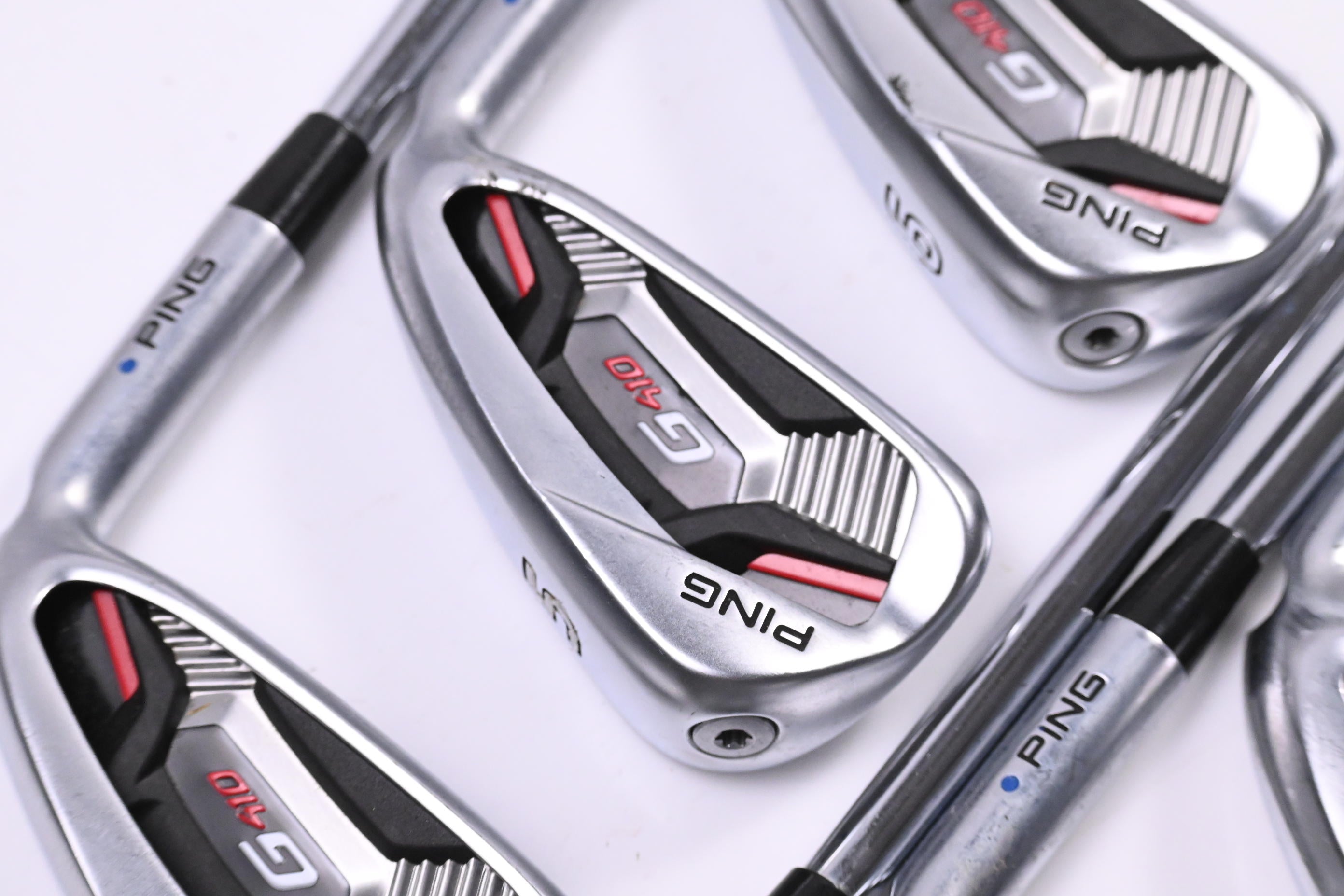 Ping G410 Irons / 4-PW / Regular Flex Ping AWT 2.0 Shafts
