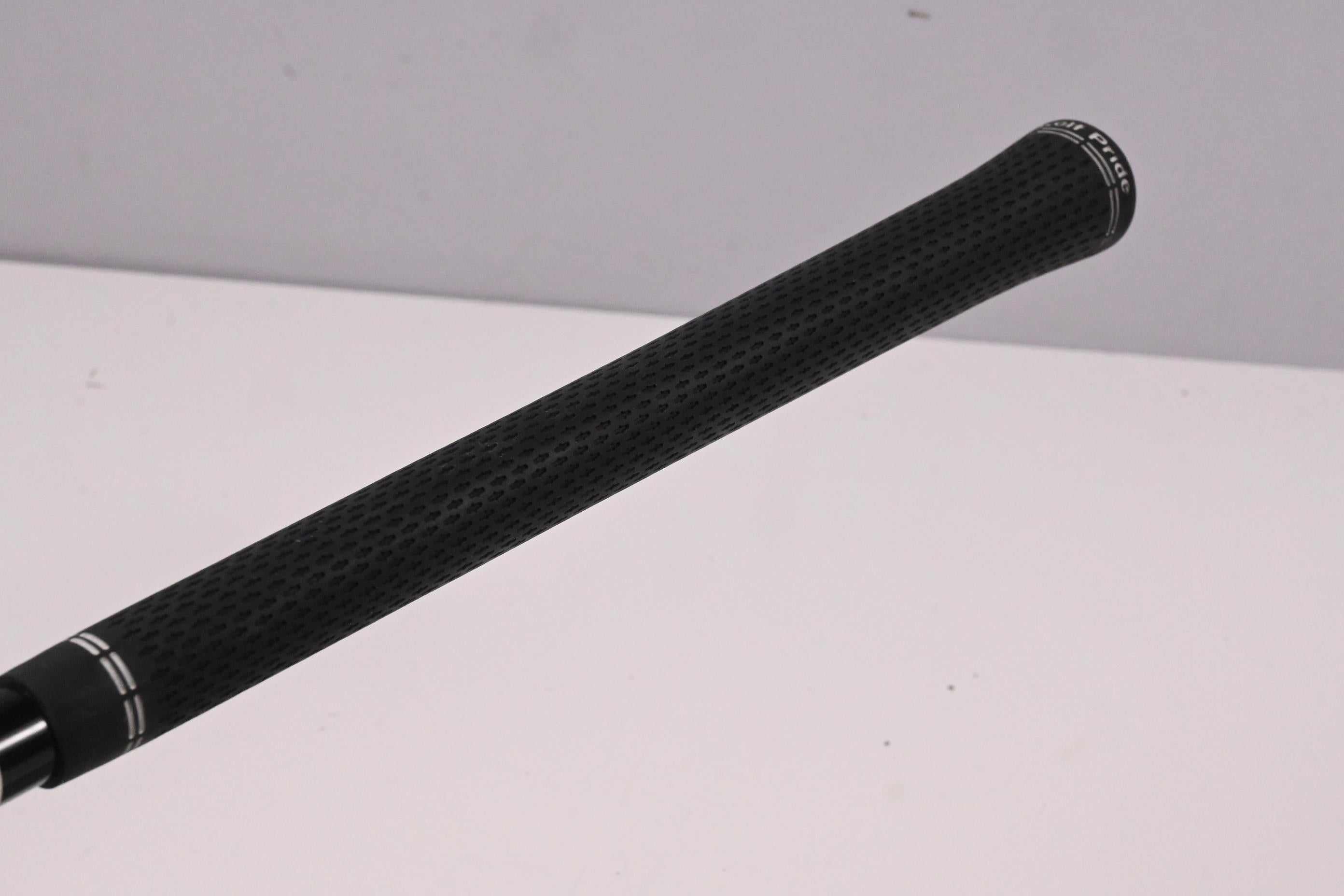 Kuro Kage Black Series 60 #4 Hybrid Shaft / Regular Flex / Titleist 2nd Gen