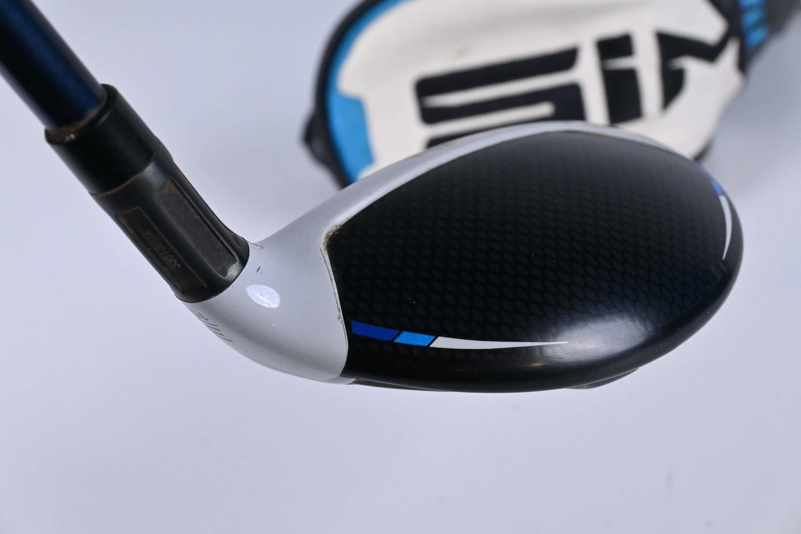 Taylormade SIM2 Max #3 Hybrid / 19 Degree / Regular Flex Fujikura Ventus Blue 6