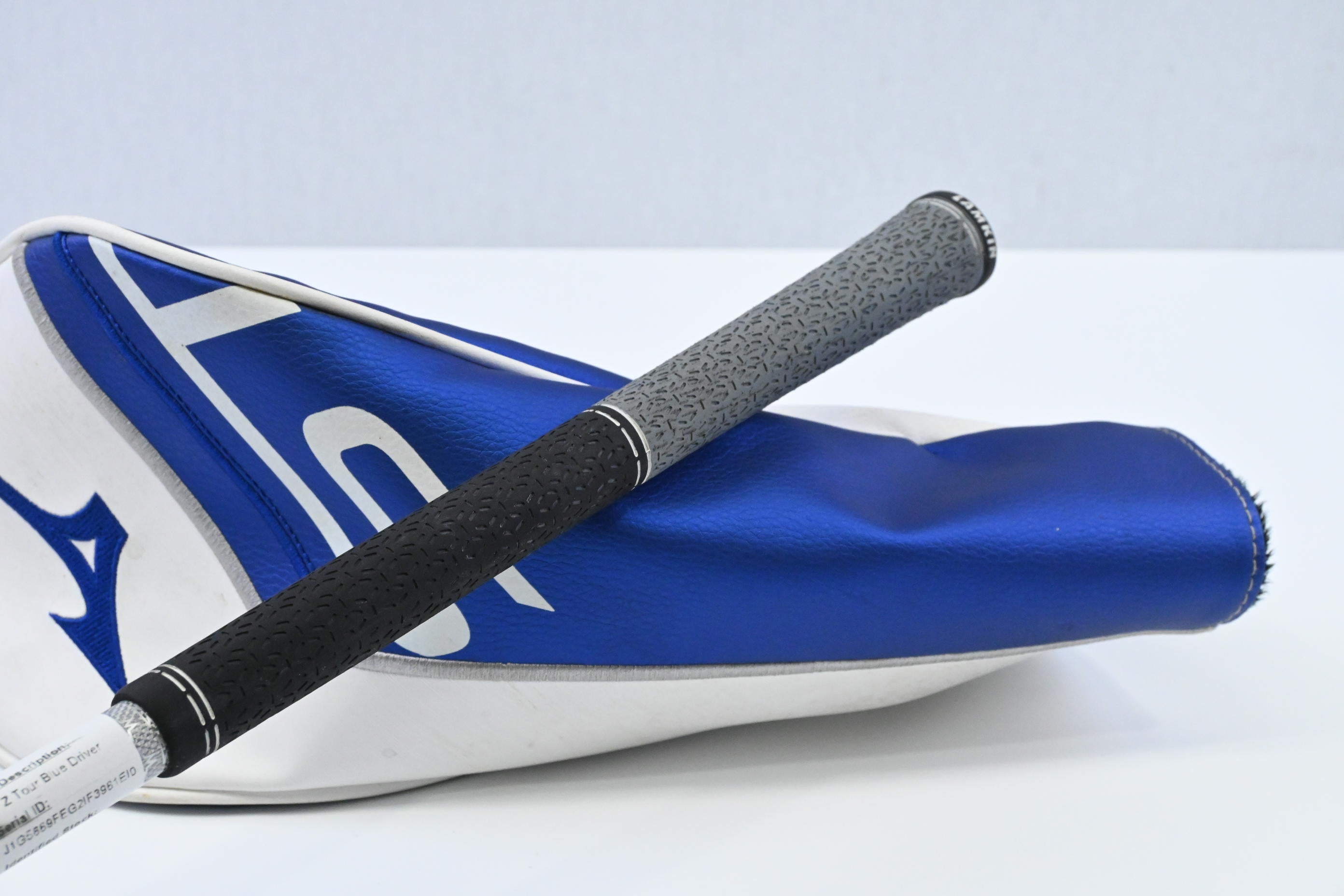 Mizuno ST-Z 220 Tour Blue Driver / 9.5 Degree / Stiff Flex Tensei AV Raw Blue 65