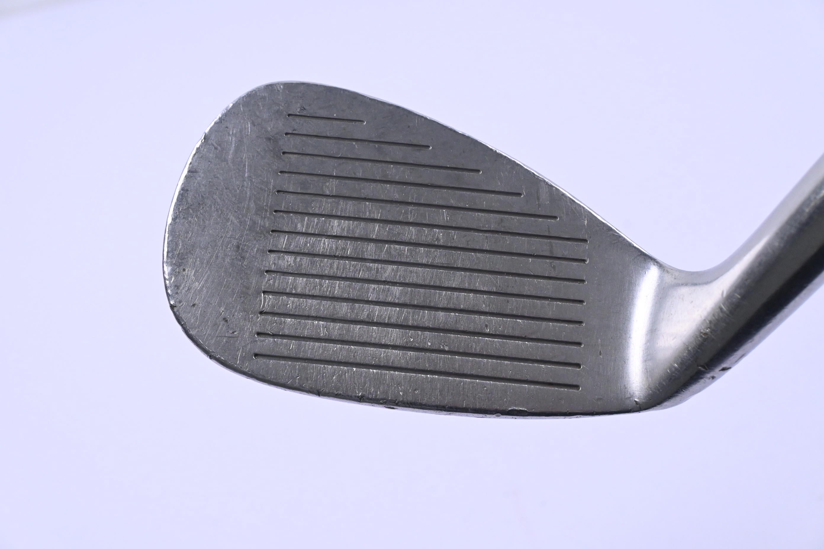 Wilson TW5 Gap Wedge / 52 Degree / Wedge Flex Dynamic Gold Shaft