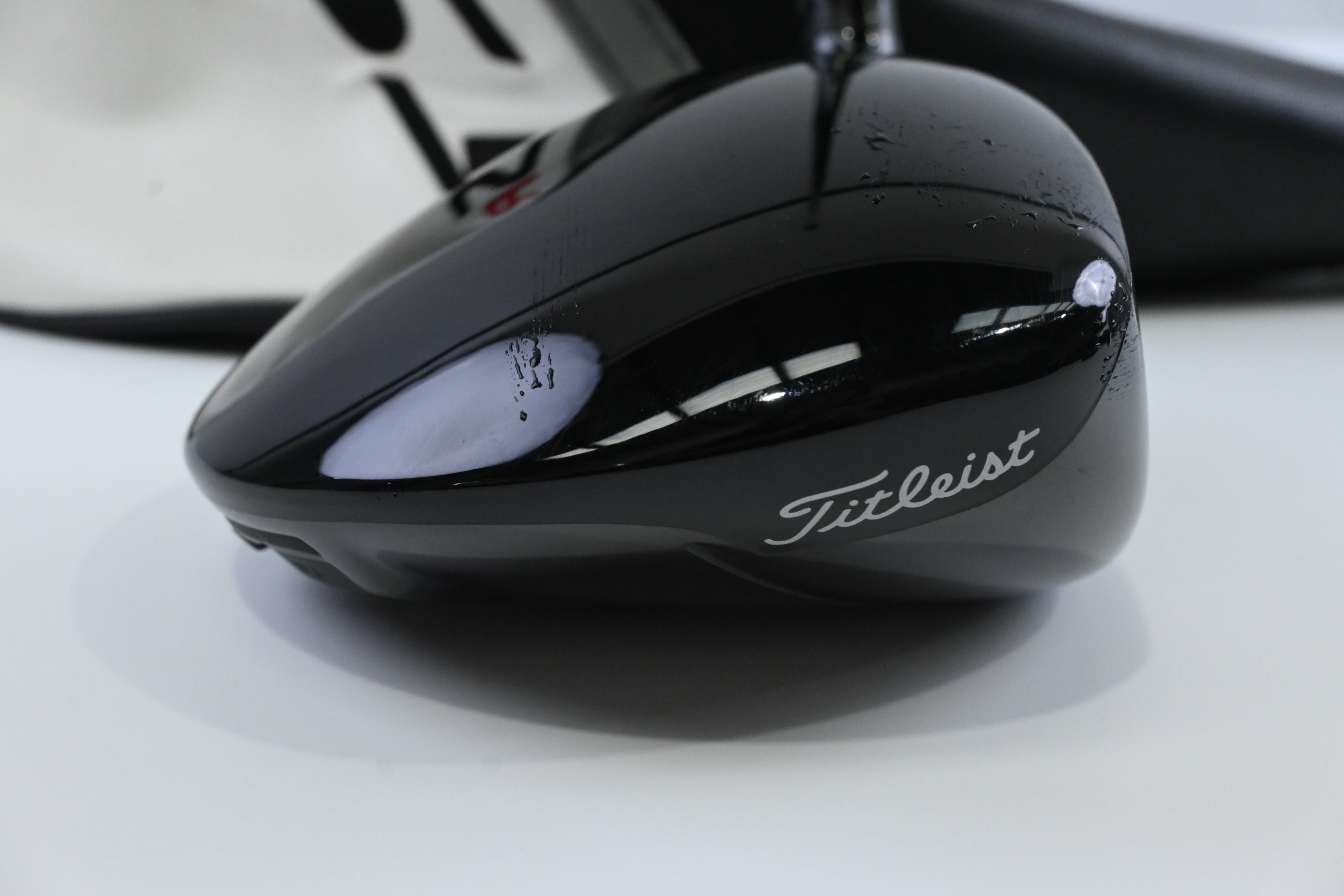 Titleist TSR3 Driver / 9 Degree / Stiff Flex HZRDUS Gen4 Black 60 Shaft