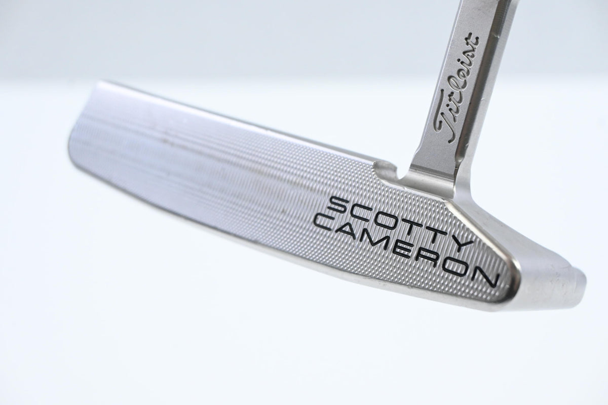 Scotty Cameron Special Select Squareback 2 Putter / 34 Inch