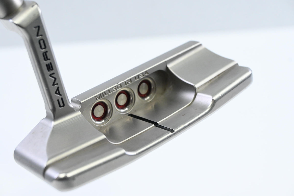 Scotty Cameron Special Select Squareback 2 Putter / 34 Inch