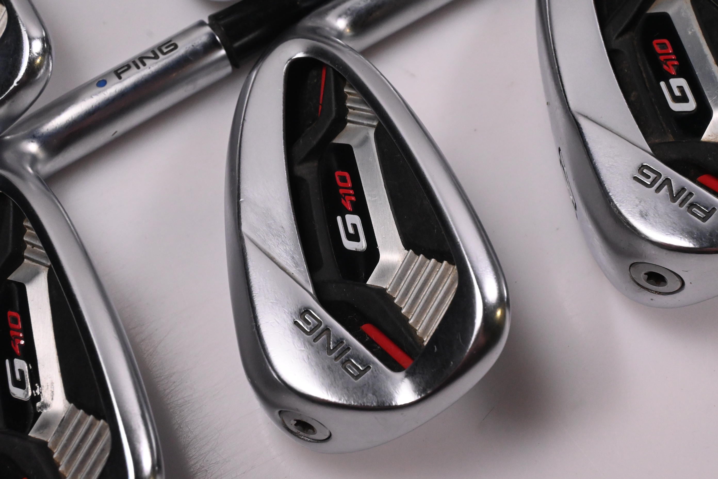 Ping G410 Irons / 6-PW / Blue Dot / Regular Flex Ping Alta CB Red Shafts