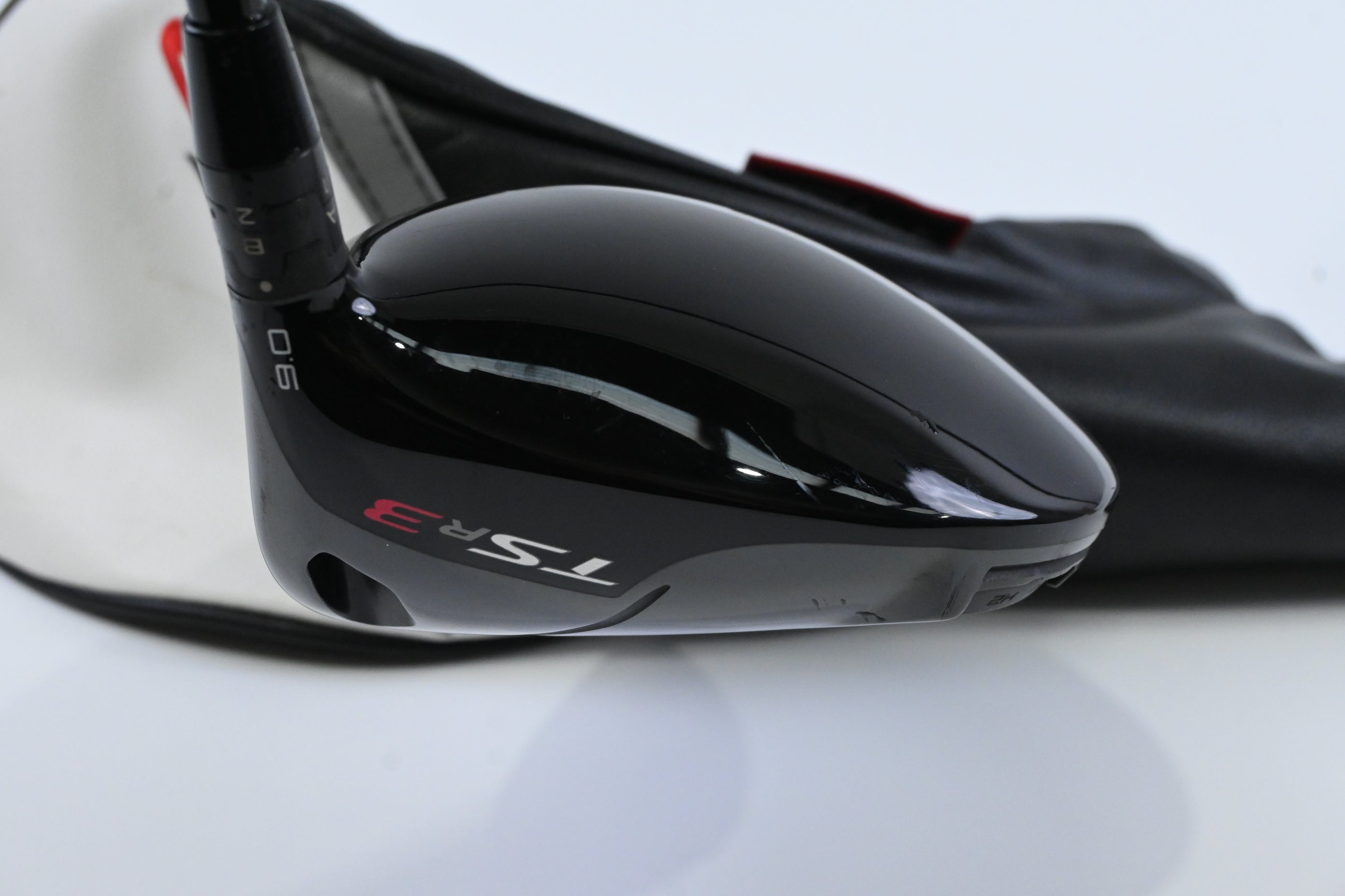 Titleist TSR3 Driver / 9 Degree / Stiff Flex HZRDUS Gen4 Black 60 Shaft