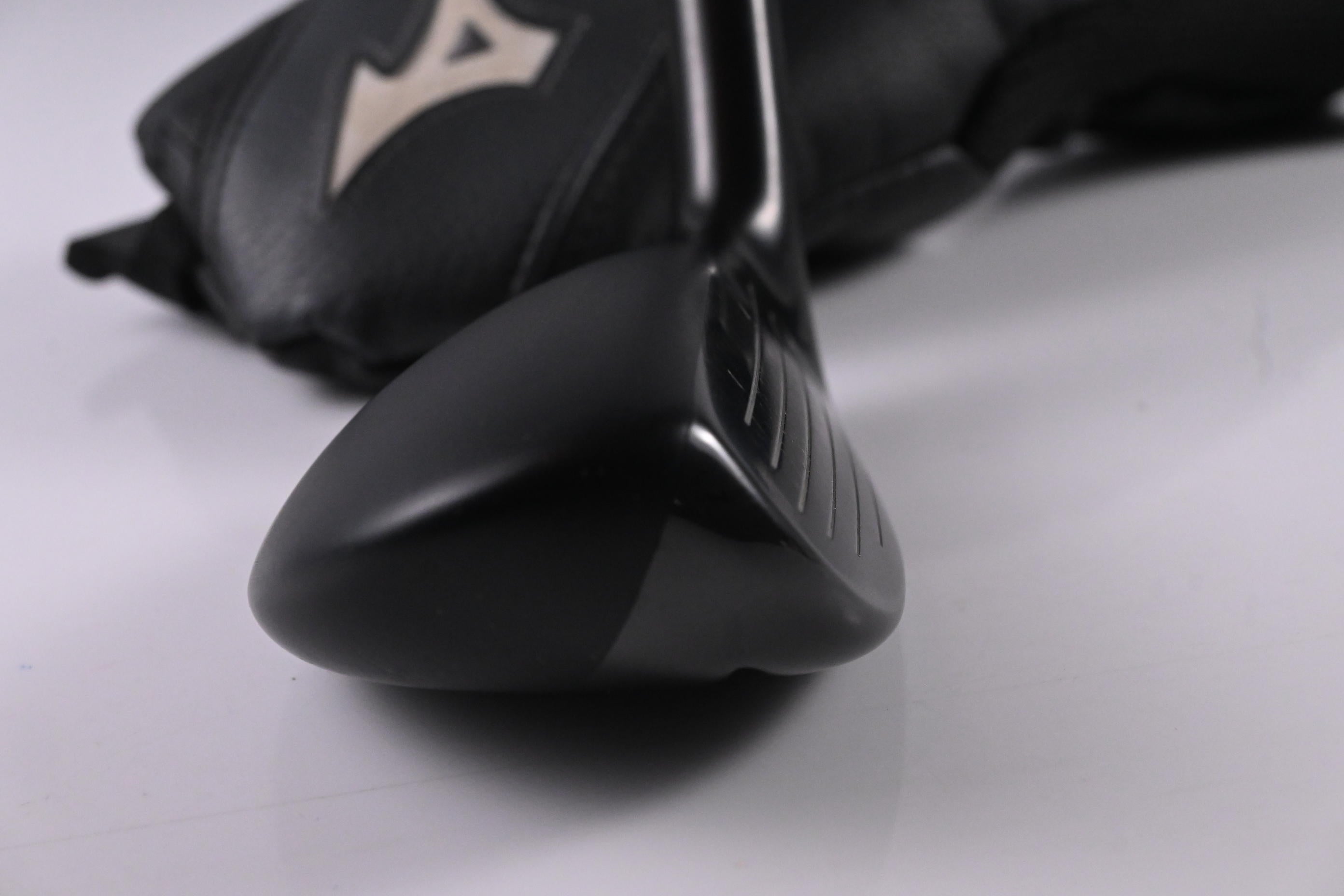 Mizuno JPX 921 Fli-Hi #7 Hybrid / 30 Degree / Reguar Flex UST Recoil Shaft