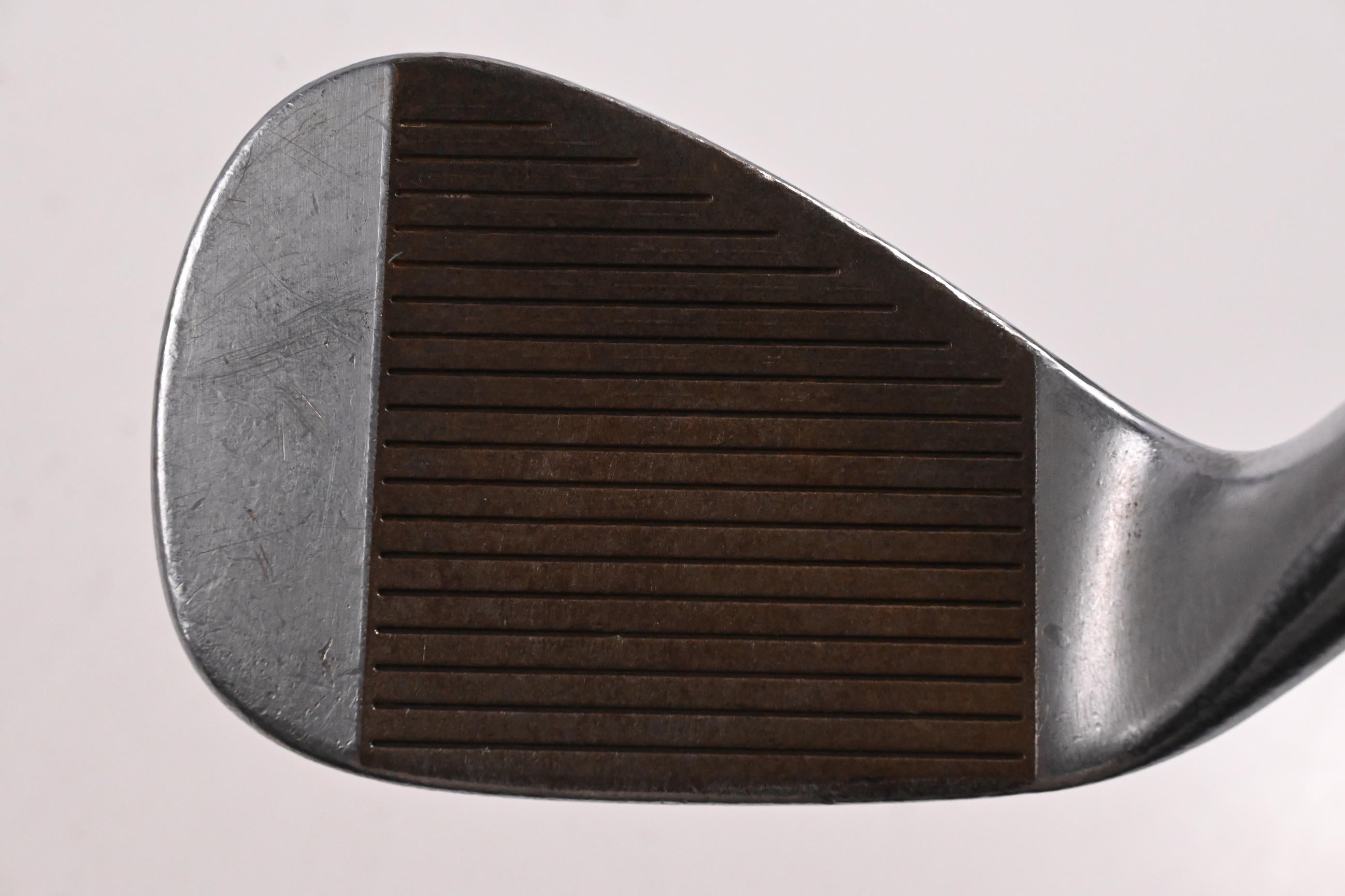 Taylormade Milled Grind 3 Gap Wedge / 52 Degree / Stiff Flex Dynamic Gold S200