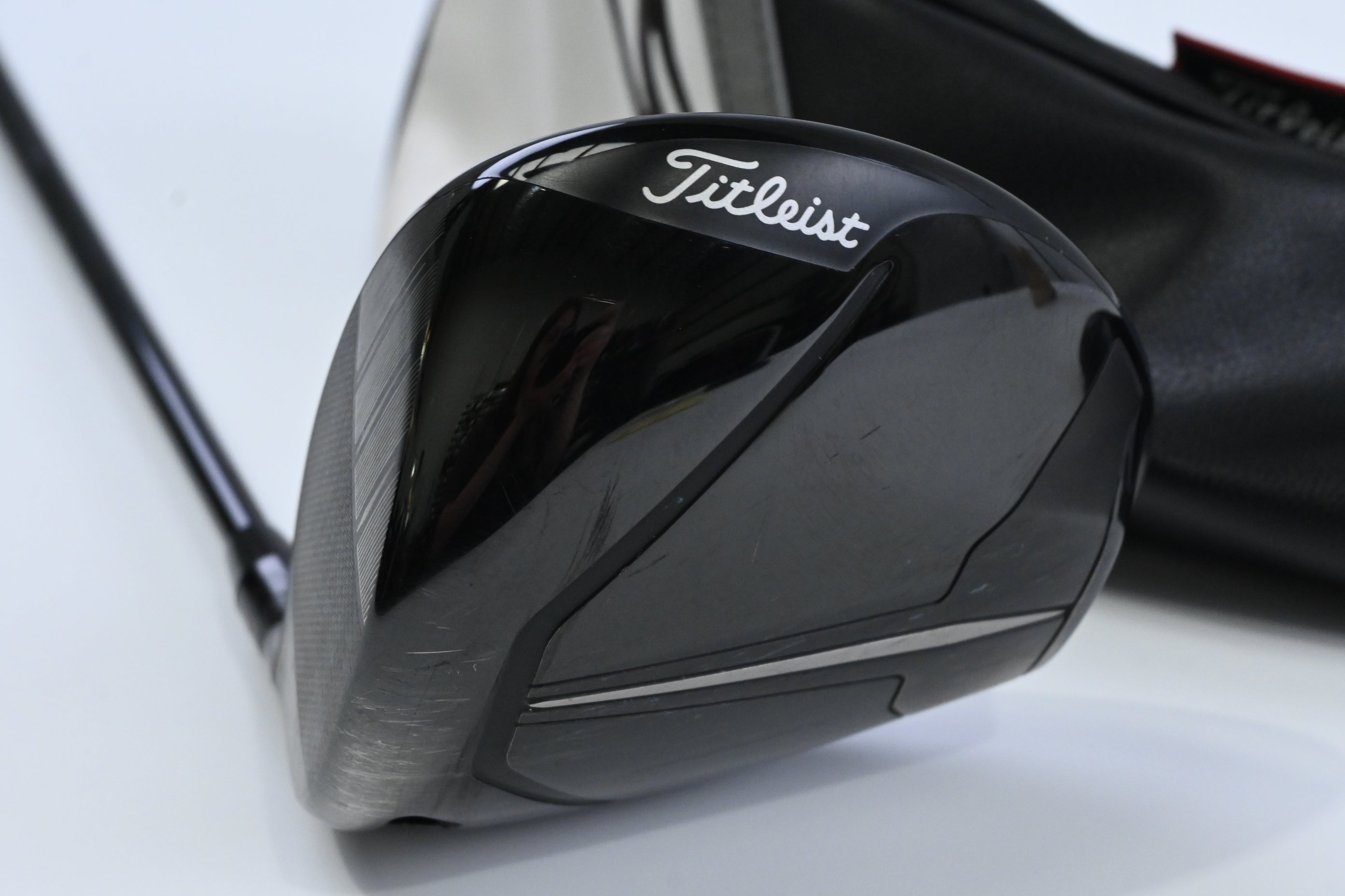 Left Hand Titleist TSR2 Driver / 10 Degree / Stiff Flex HZRDUS Gen4 Black 60
