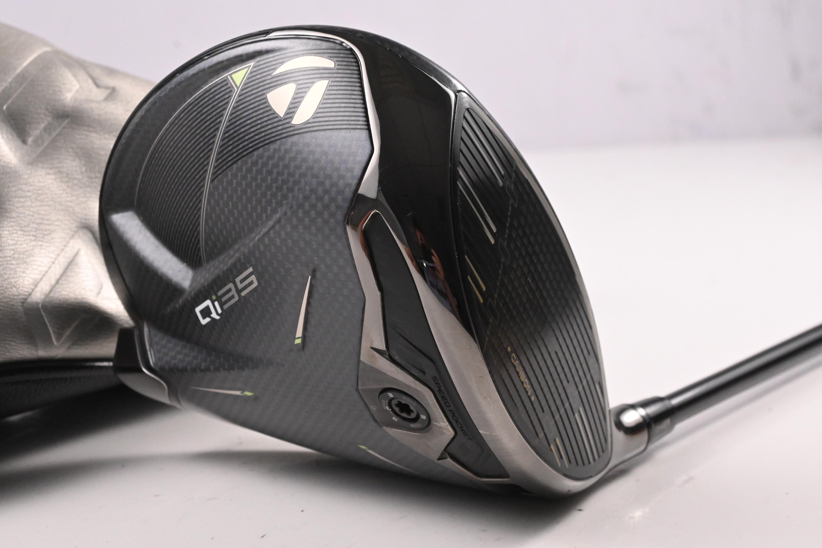 Taylormade Qi35 Driver / 9 Degree / TX-Flex Kai`li White 60 Shaft