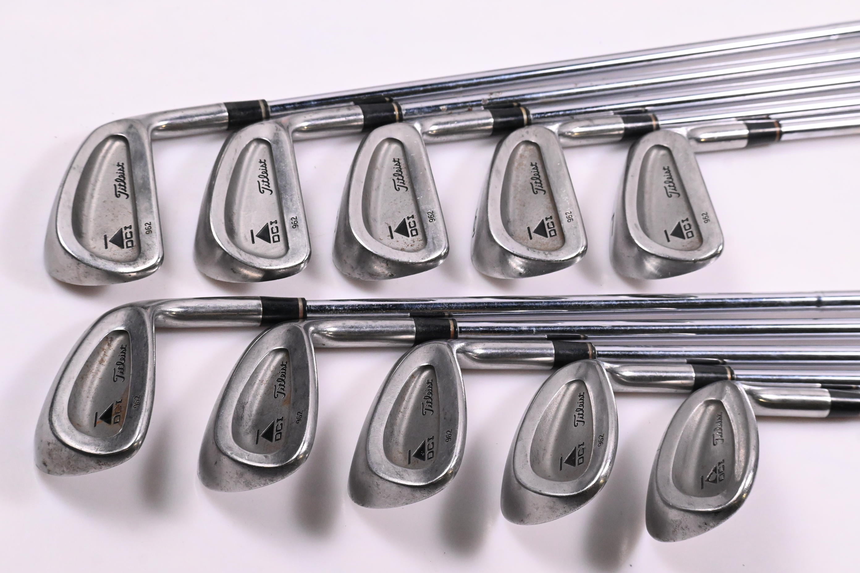 Titleist DCI 962 Irons / 3-PW+SW+LW / Regular Flex Dynamic Gold R300 Shafts