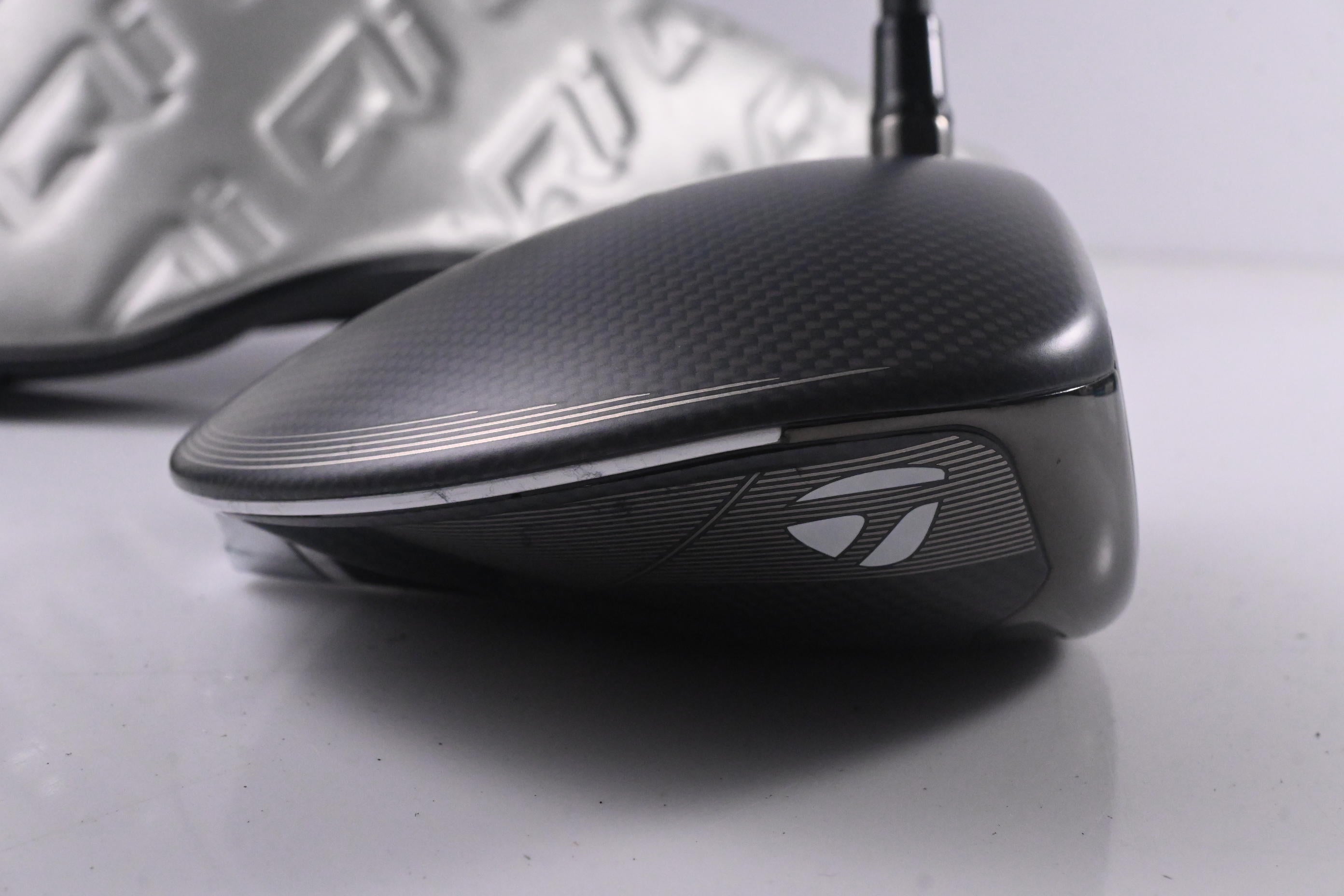 Taylormade Qi35 Max Lite Driver / 10.5 Degree / Senior Flex Vanquish 4 Shaft