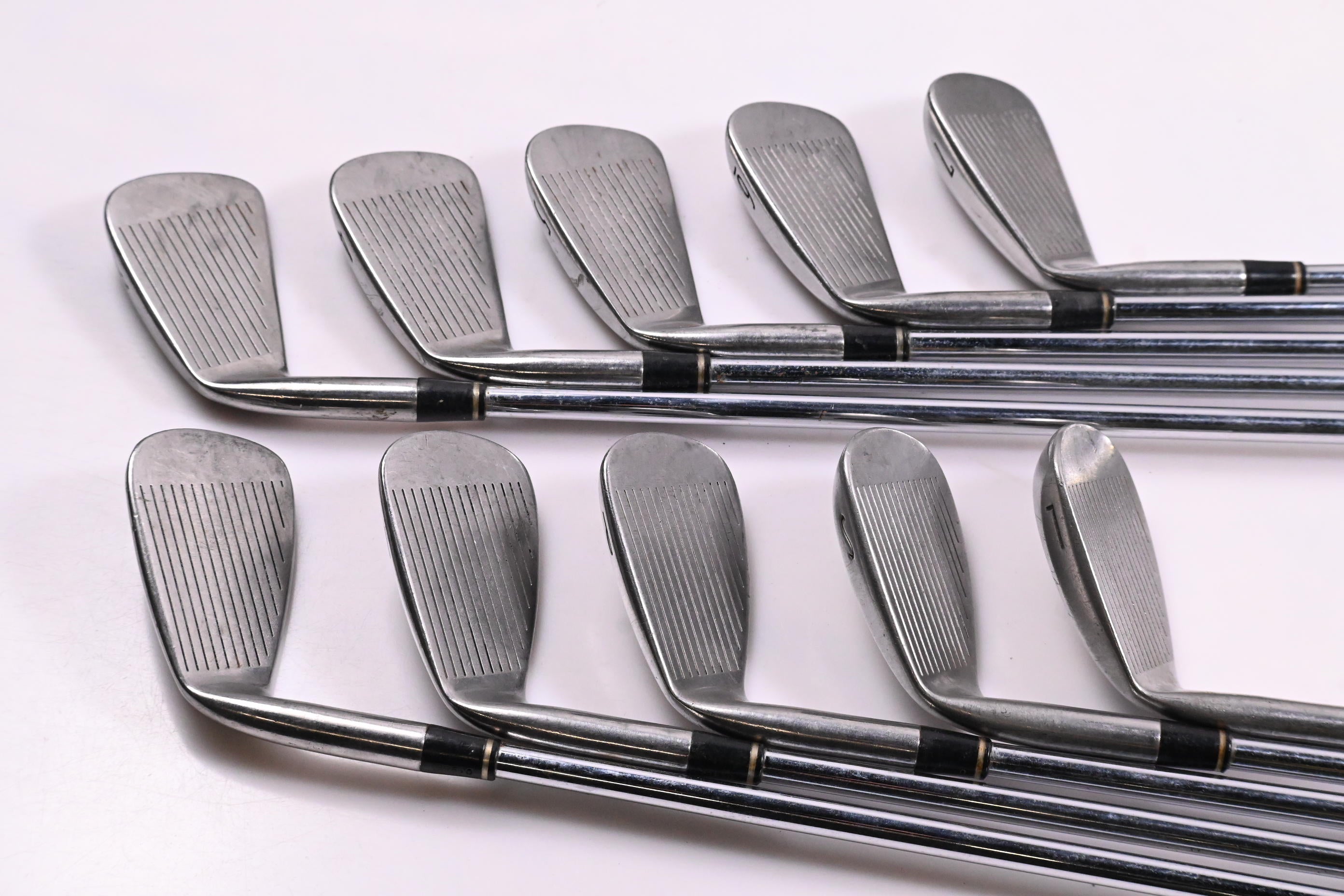 Titleist DCI 962 Irons / 3-PW+SW+LW / Regular Flex Dynamic Gold R300 Shafts