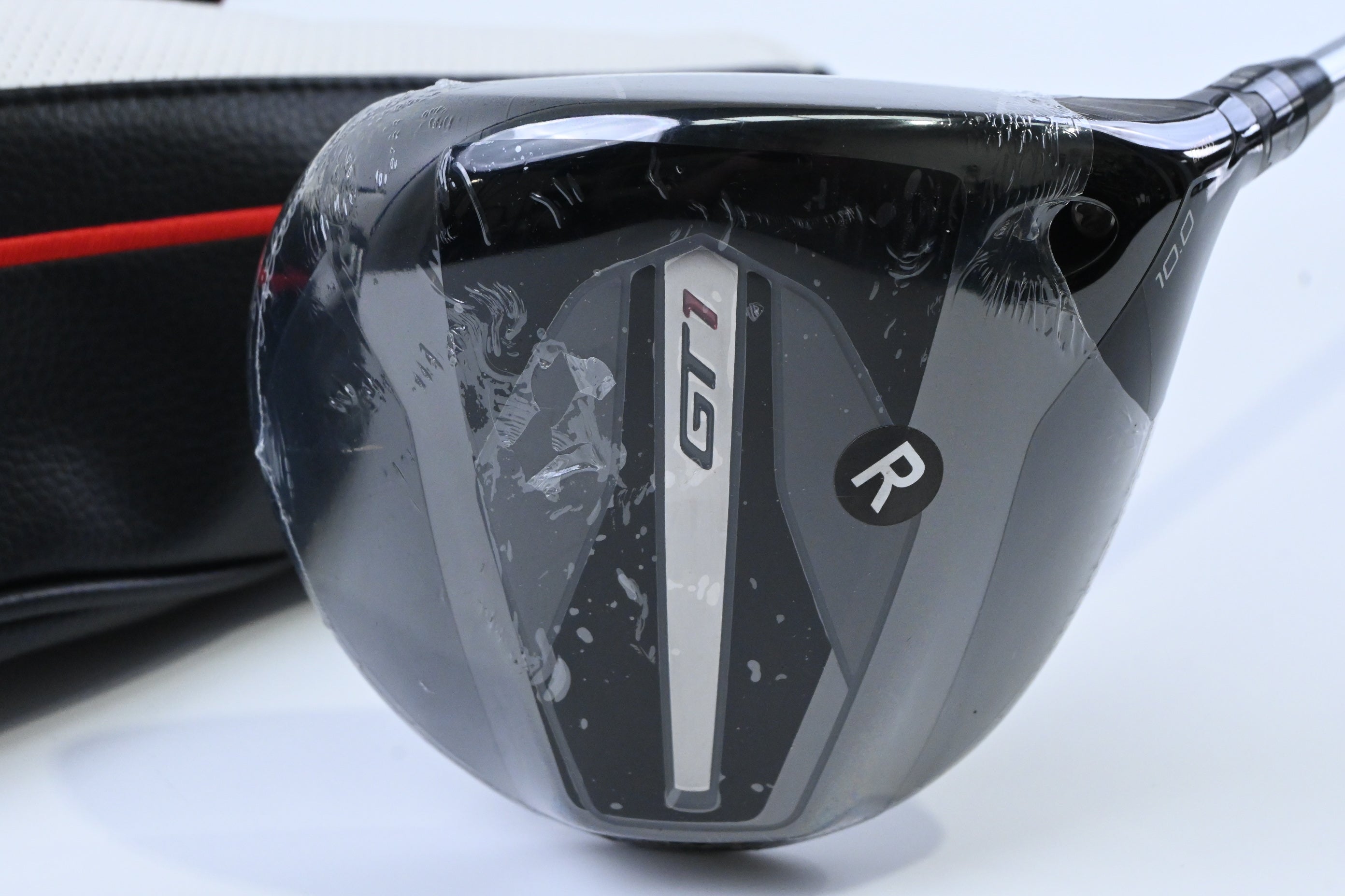 Titleist GT1 Driver / 10 Degree / Regular Flex Fujikura AirSpeeder 40 Shaft