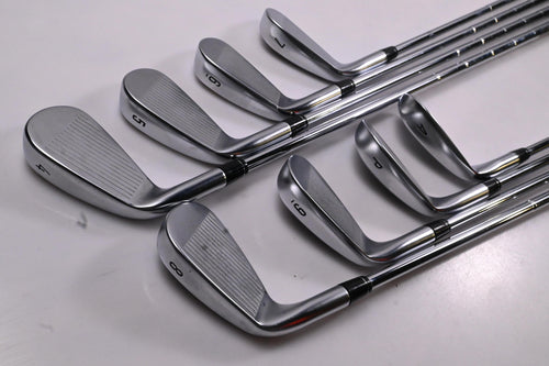 Callaway Apex Ai200 Irons / 4-PW+GW / Regular Flex Dynamic Gold Mid 100 R300