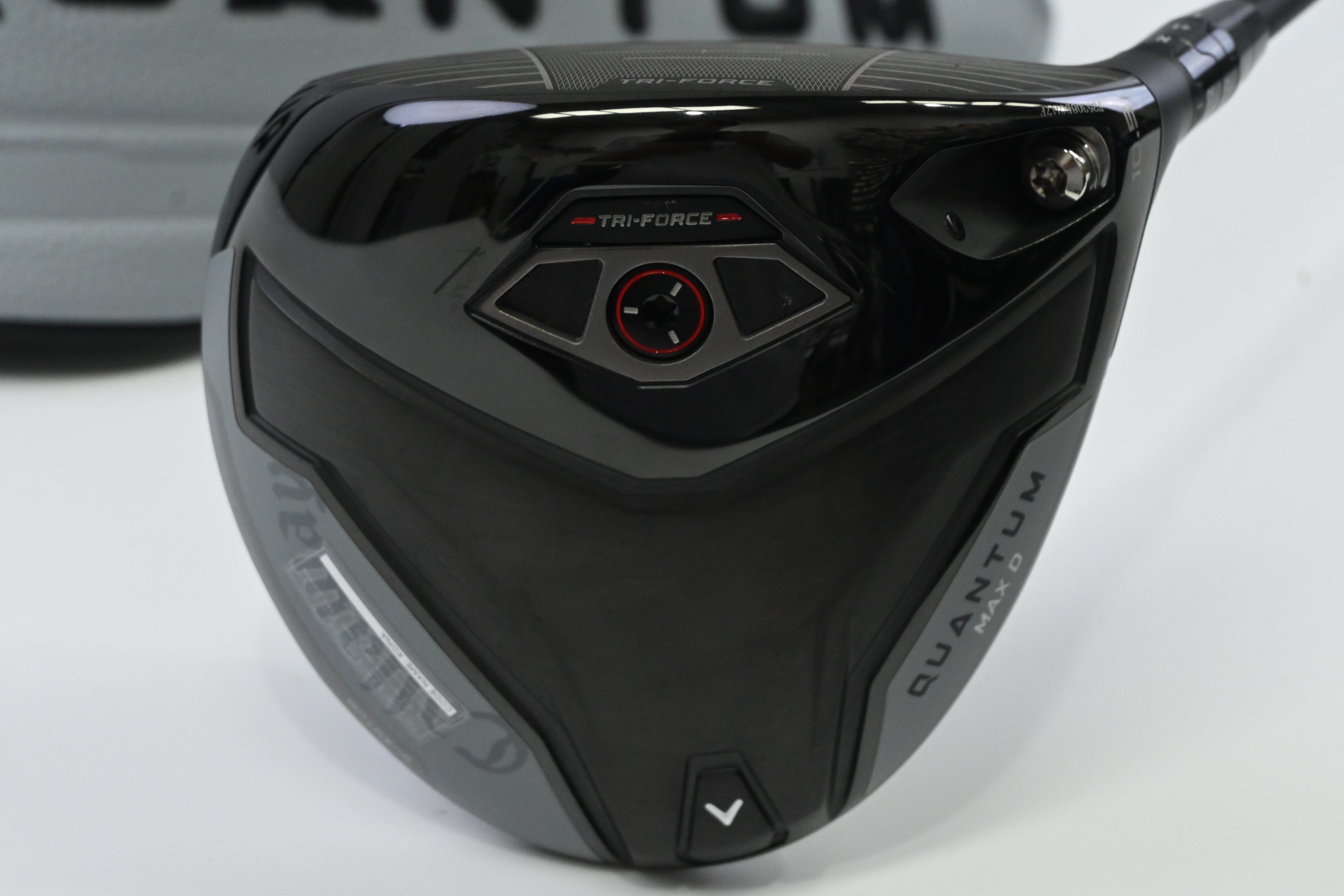 Callaway Quantum Max D Driver / 10.5 Degree / Senior Flex Vanquish 4 Shaft