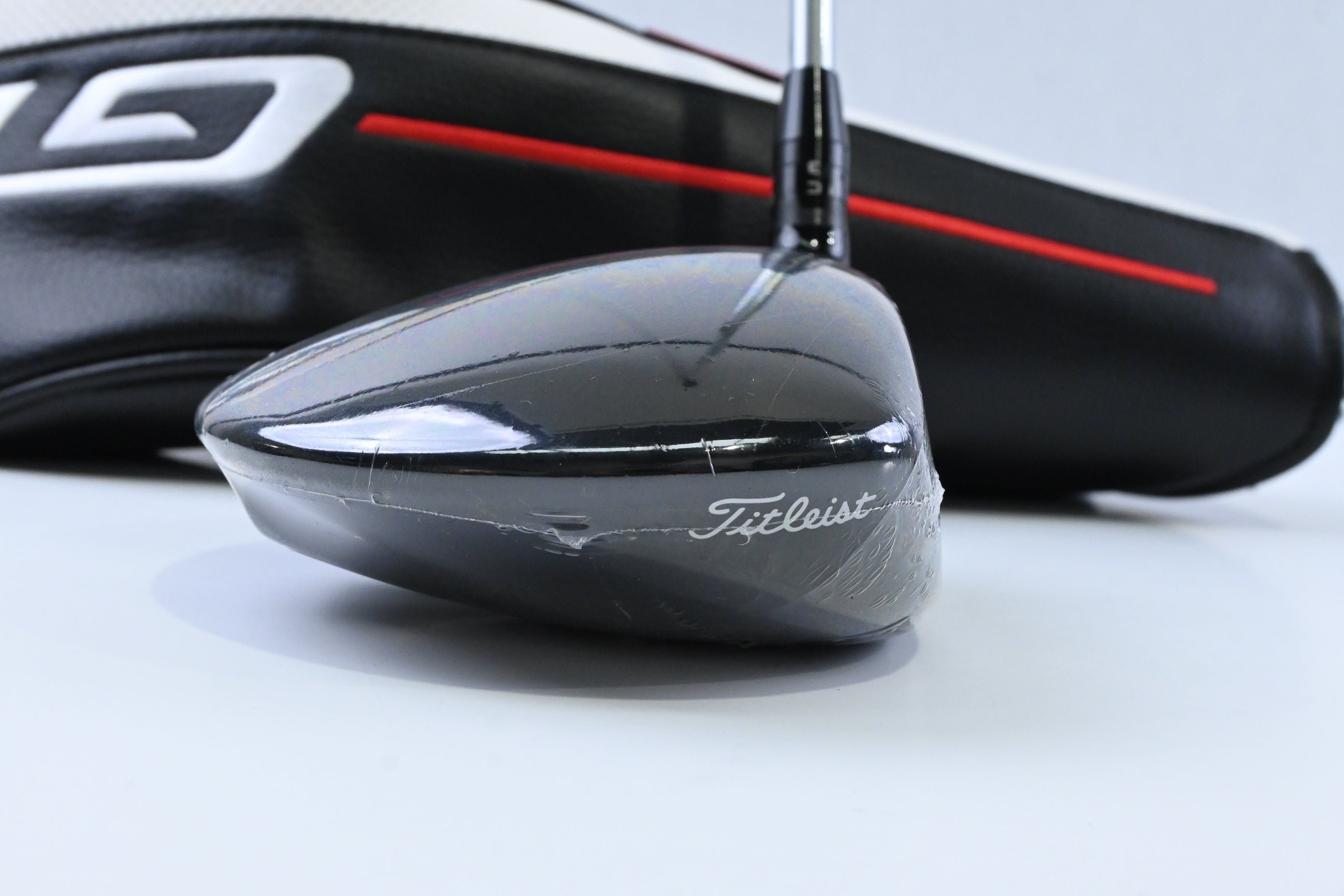 Titleist GT1 Driver / 10 Degree / Regular Flex Fujikura AirSpeeder 40 Shaft