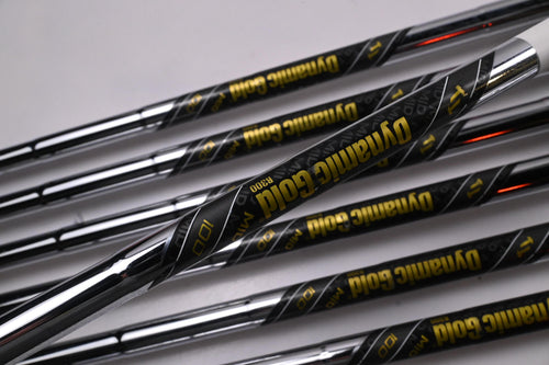 Callaway Apex Ai200 Irons / 4-PW+GW / Regular Flex Dynamic Gold Mid 100 R300
