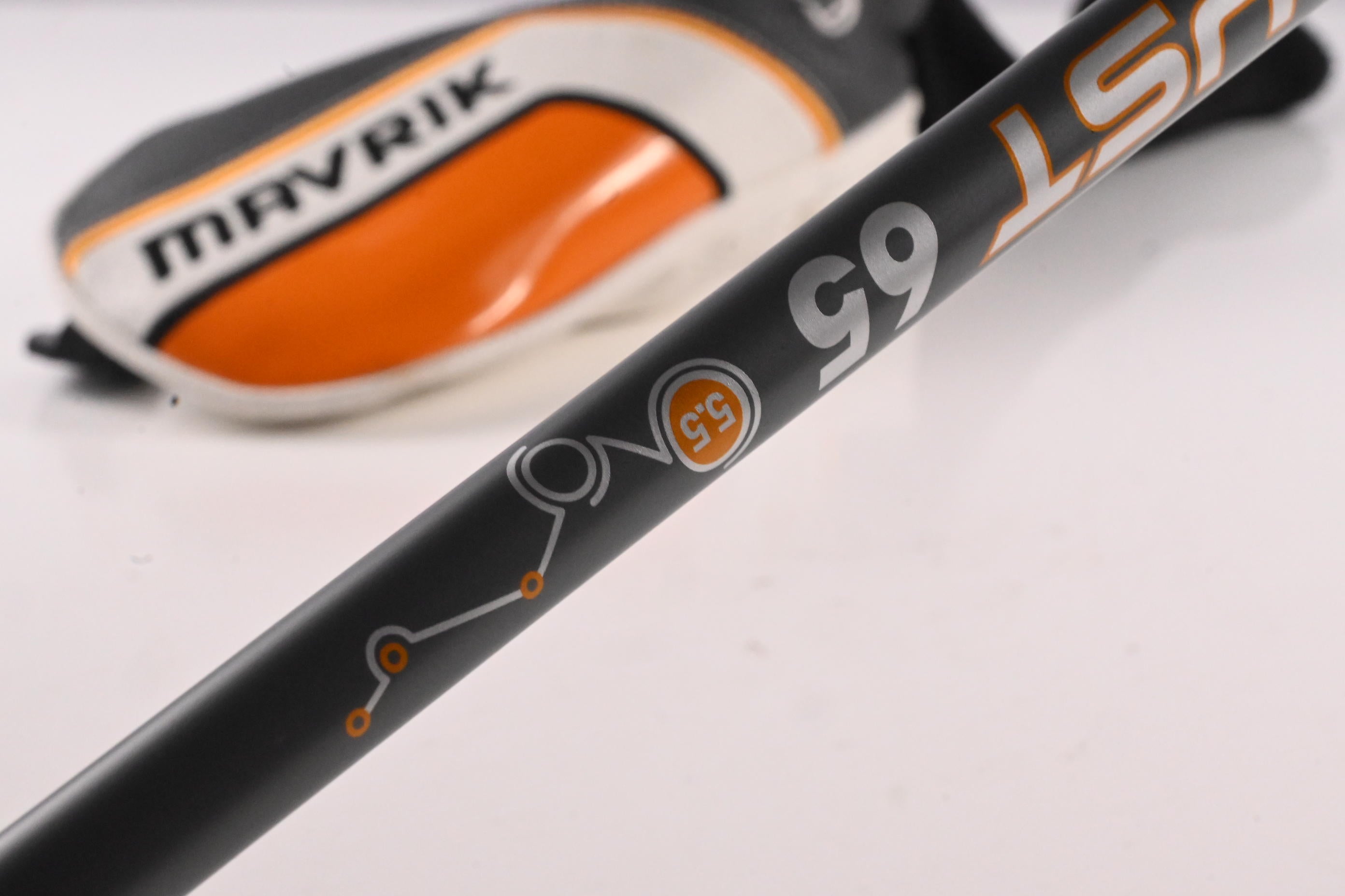 Callaway Mavrik #4 Hybrid / 20 Degree / Regular Flex Catalyst 65 Shaft