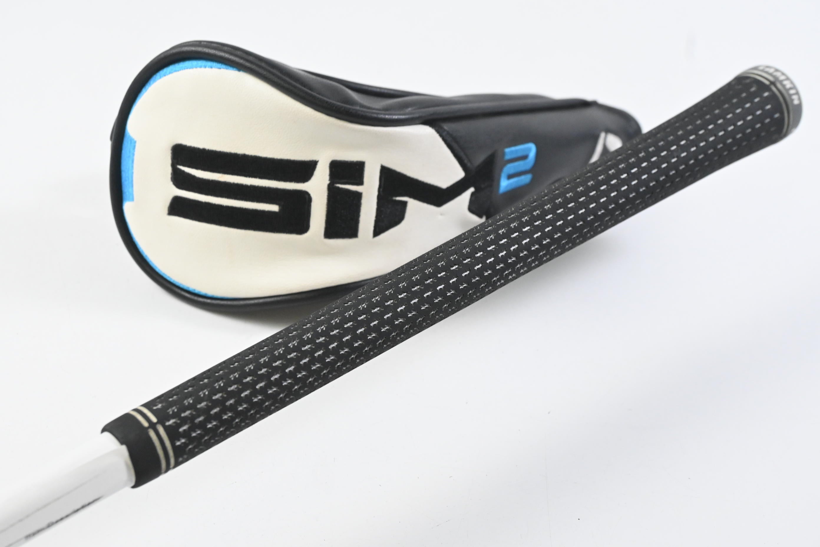Taylormade SIM2 Max #3 Hybrid / 19 Degree / Stiff Flex Fujikura Ventus Blue 7