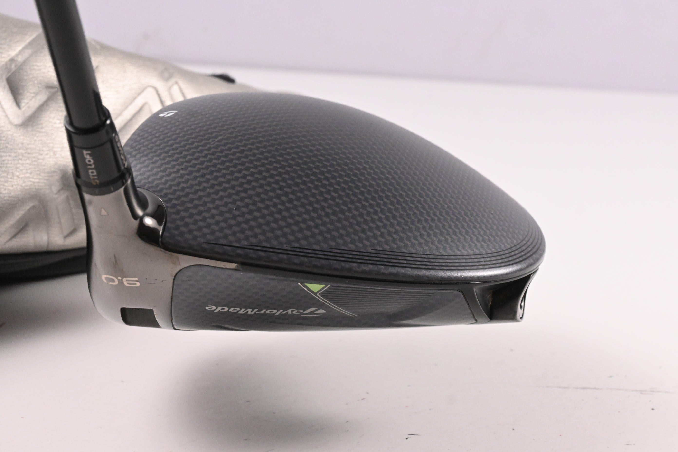 Taylormade Qi35 Driver / 9 Degree / TX-Flex Kai`li White 60 Shaft