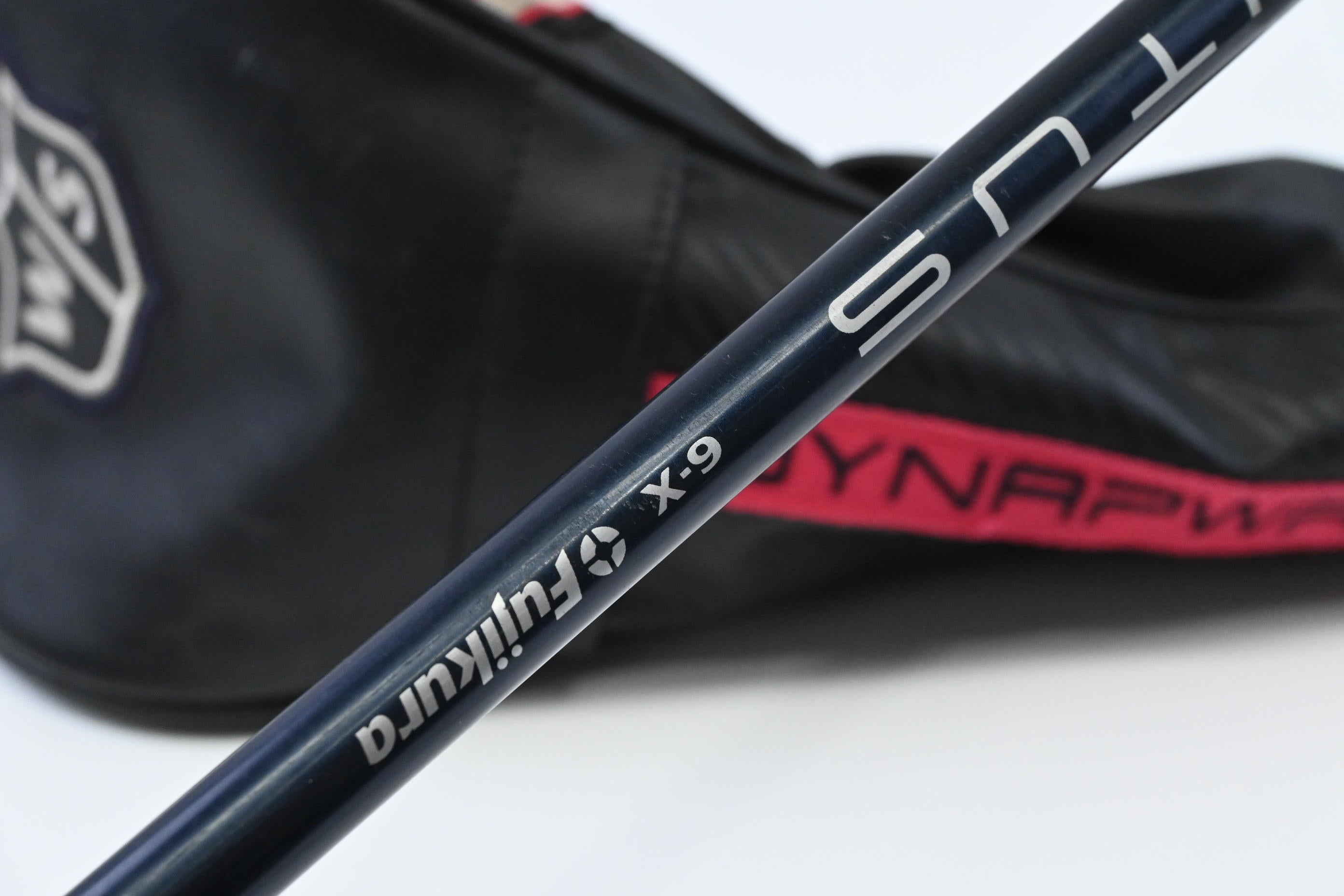 Wilson DYNAPWR 2023 Carbon Driver / 9 Degree / X-Flex Fujikura Ventus Blue 6