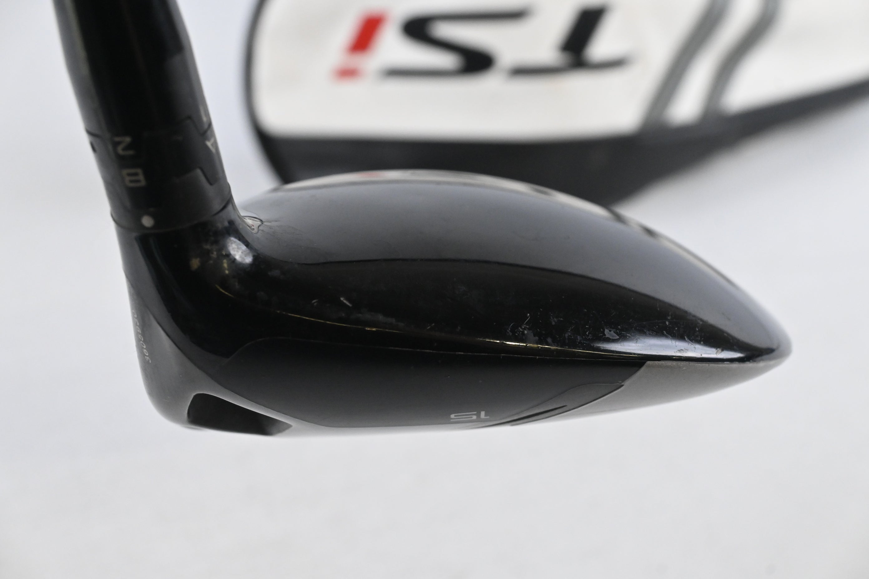 Titleist TSi1 #3 Wood / 15 Degree / Senior Flex Aldila Ascent 40 Shaft