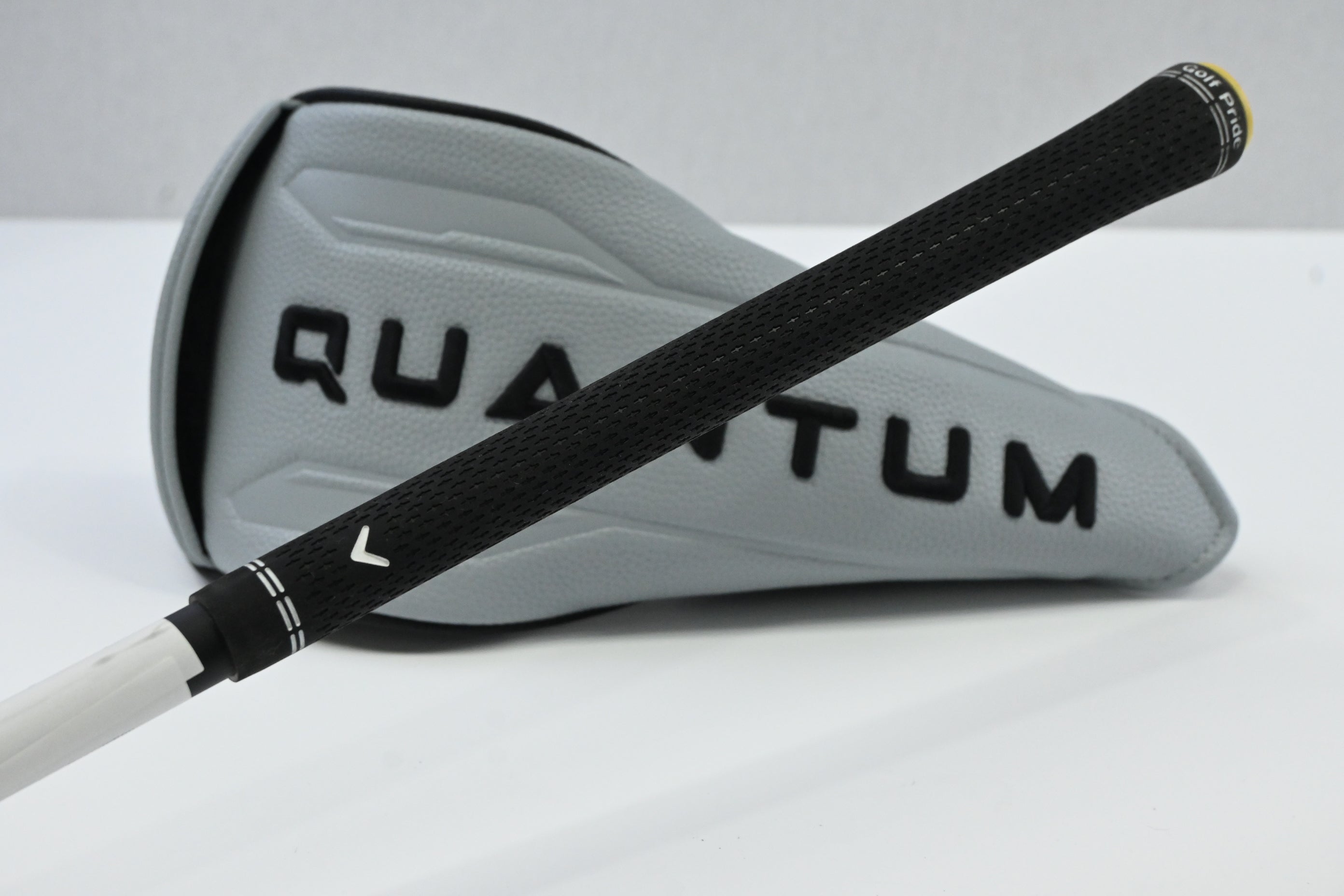 Callaway Quantum Max D Driver / 10.5 Degree / Senior Flex Vanquish 4 Shaft