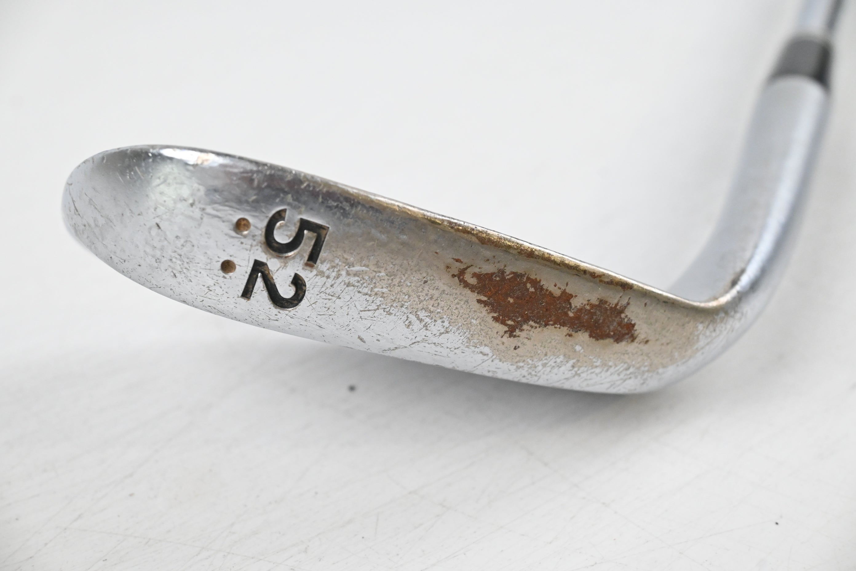 Cleveland 588 Precision Forged Gap Wedge / 52 Degree / Wedge Flex Tour Concept