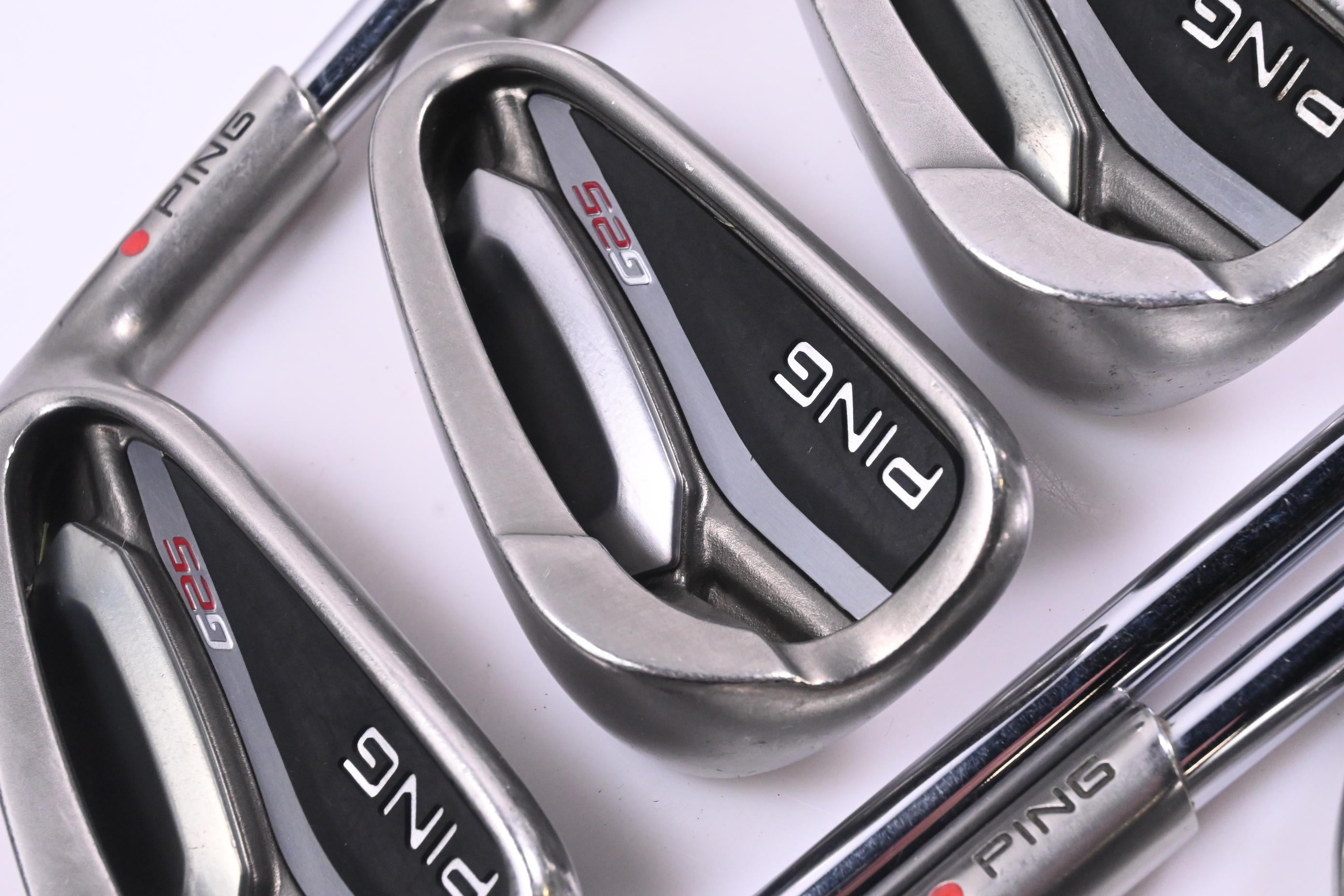 Ping G25 Irons / 5-PW+SW / Red Dot / Regular Flex Ping CFS Shafts