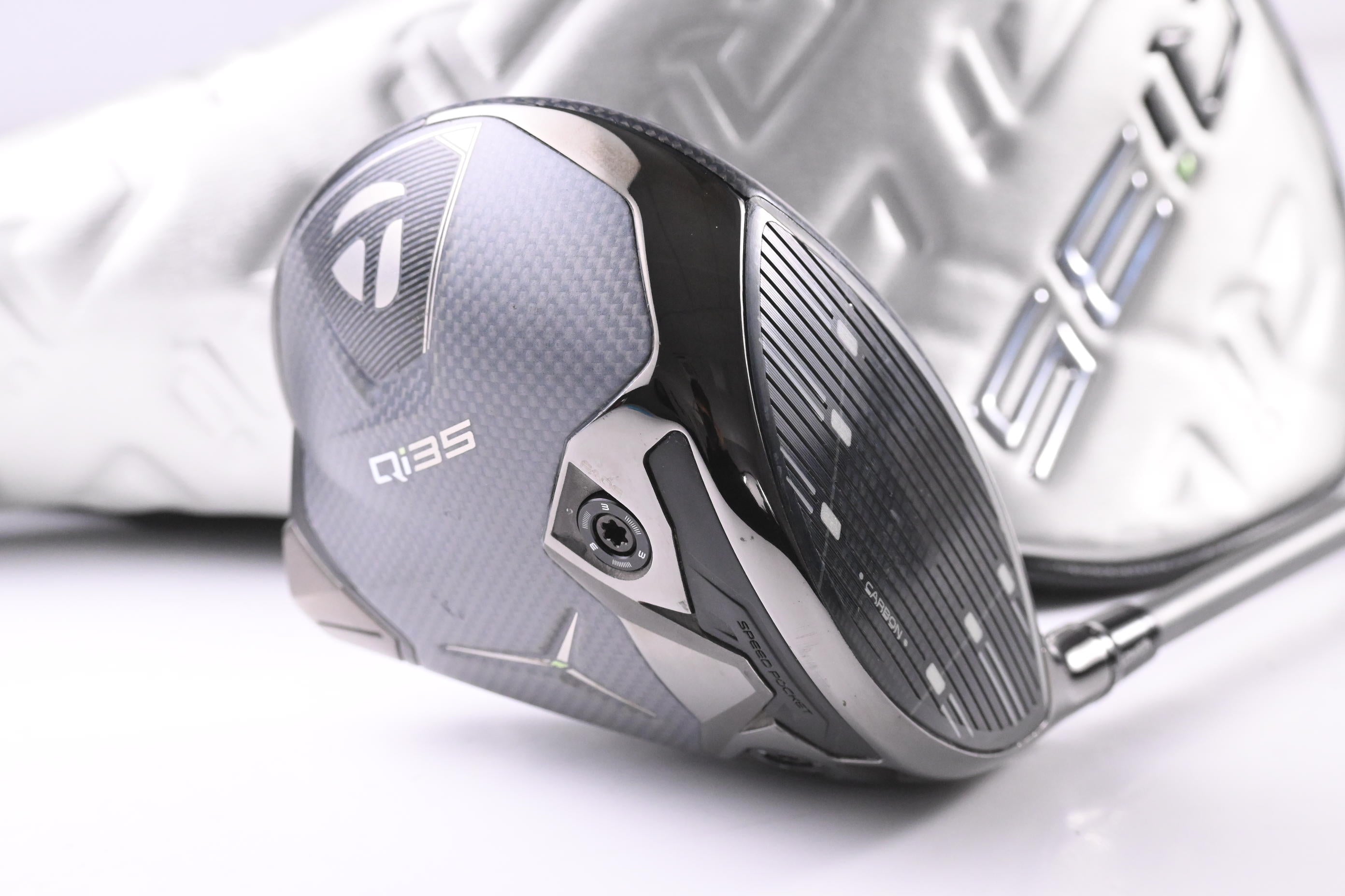 Taylormade Qi35 LS Driver / 9 Degree / Regular Flex Fujikura Air Speeder 50