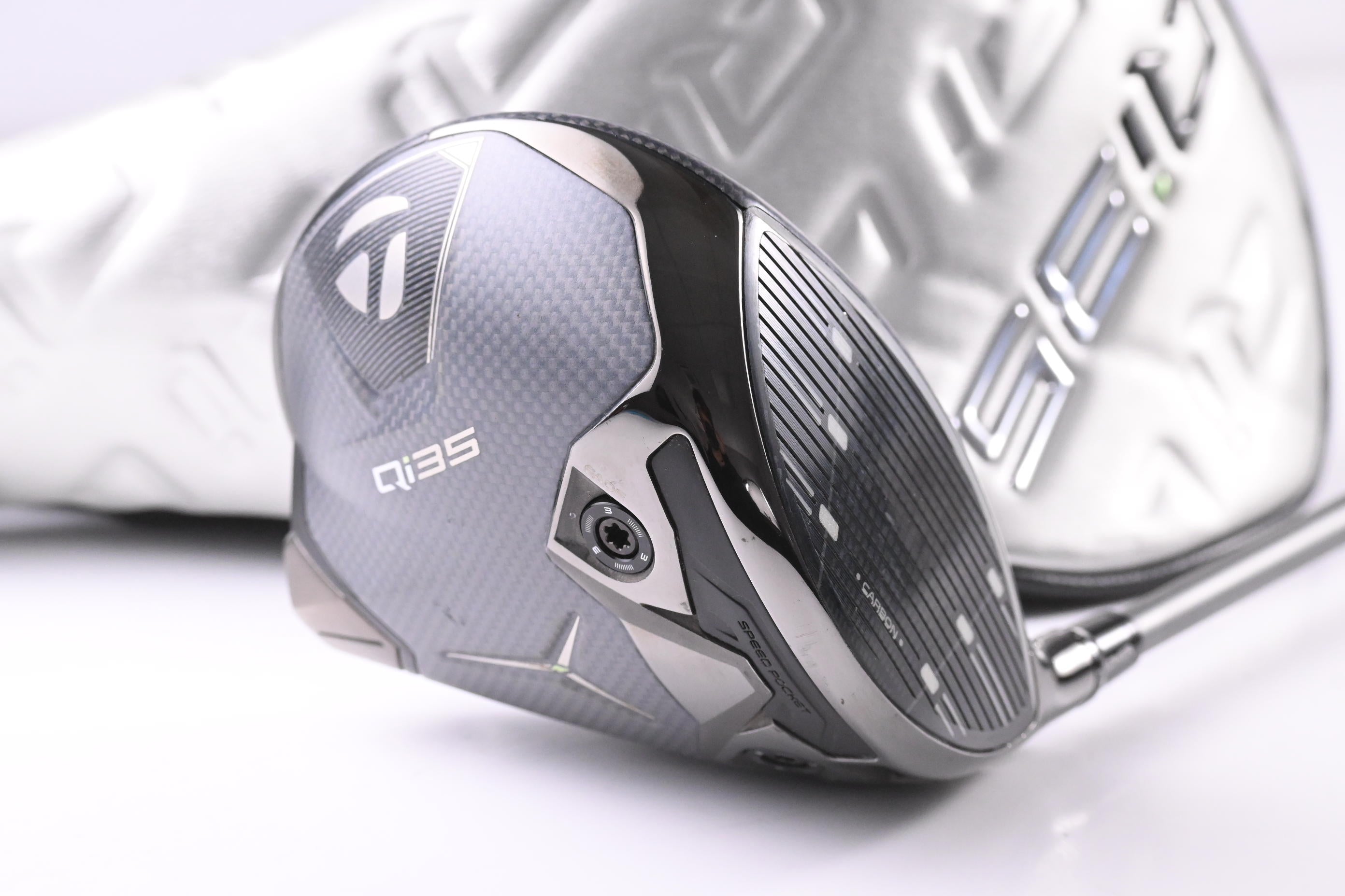 Taylormade Qi35 LS Driver / 9 Degree / Regular Flex Fujikura Air Speeder 50