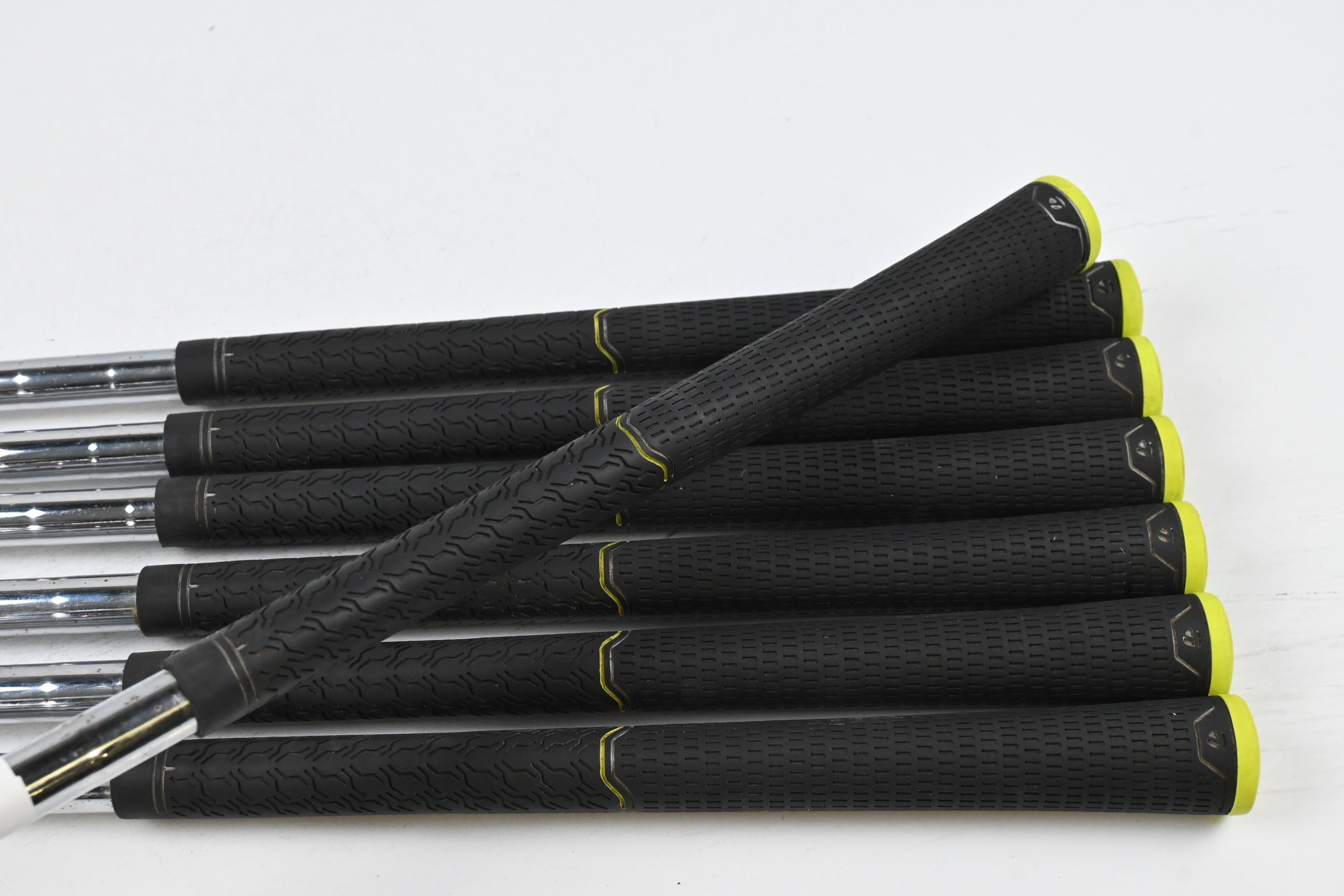 Taylormade M2 2017 Irons / 5-PW+SW / Regular Flex Steel Shafts