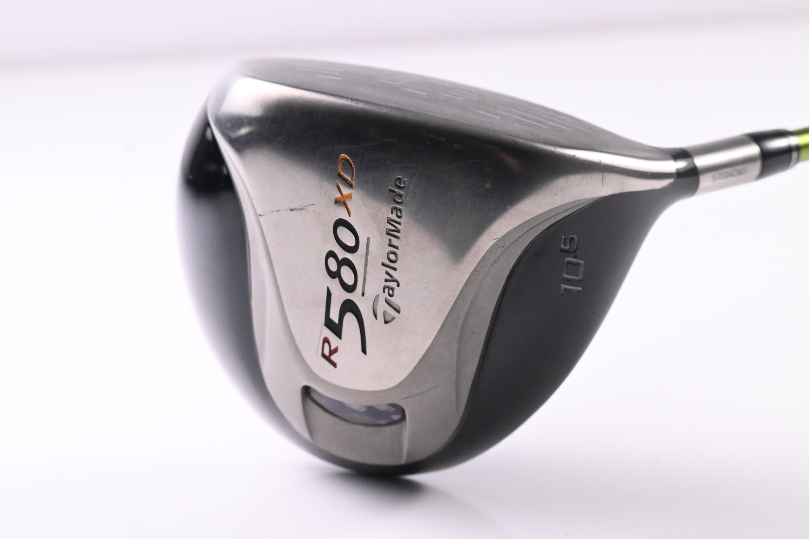 Taylormade R580 XD Driver / 10.5 Degree / Regular Flex Aldila NV Green 65 Shaft