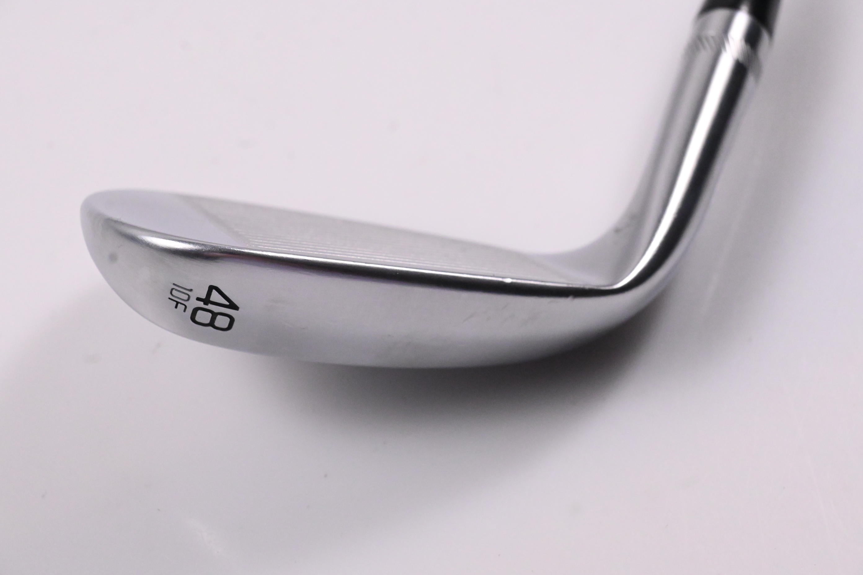 Titleist Vokey SM10 Pitching Wedge / 48 Degree / Wedge Flex Vokey SM10 Shaft