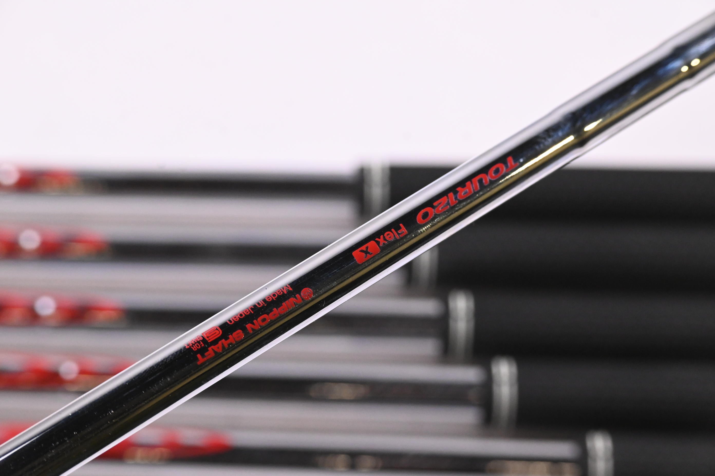 Srixon ZXI4 Irons / 5-PW / X-Flex N.S.Pro Modus³ Tour 120 Shafts