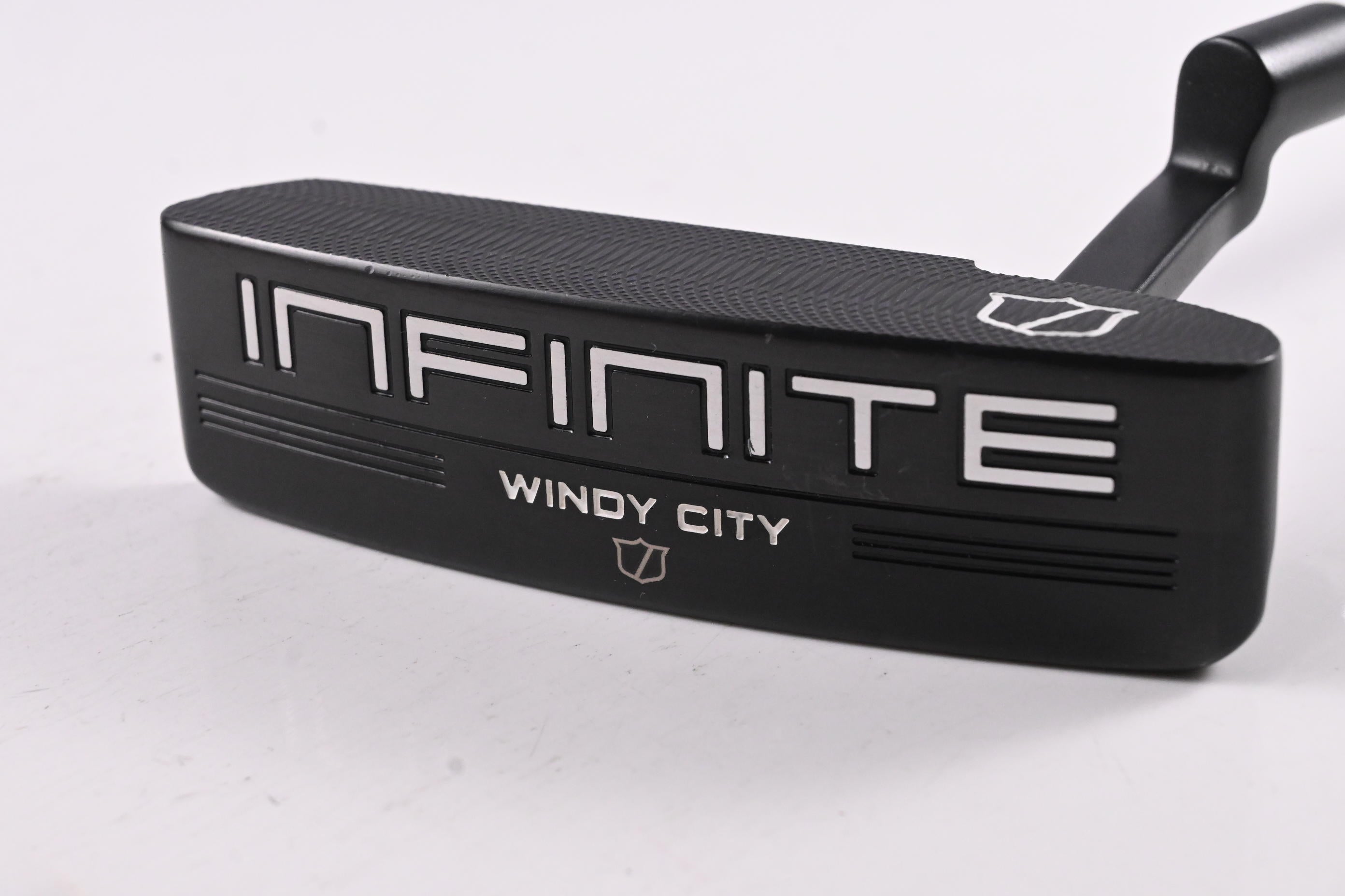 Wilson Infinite 2024 Windy City Putter / 34 Inch