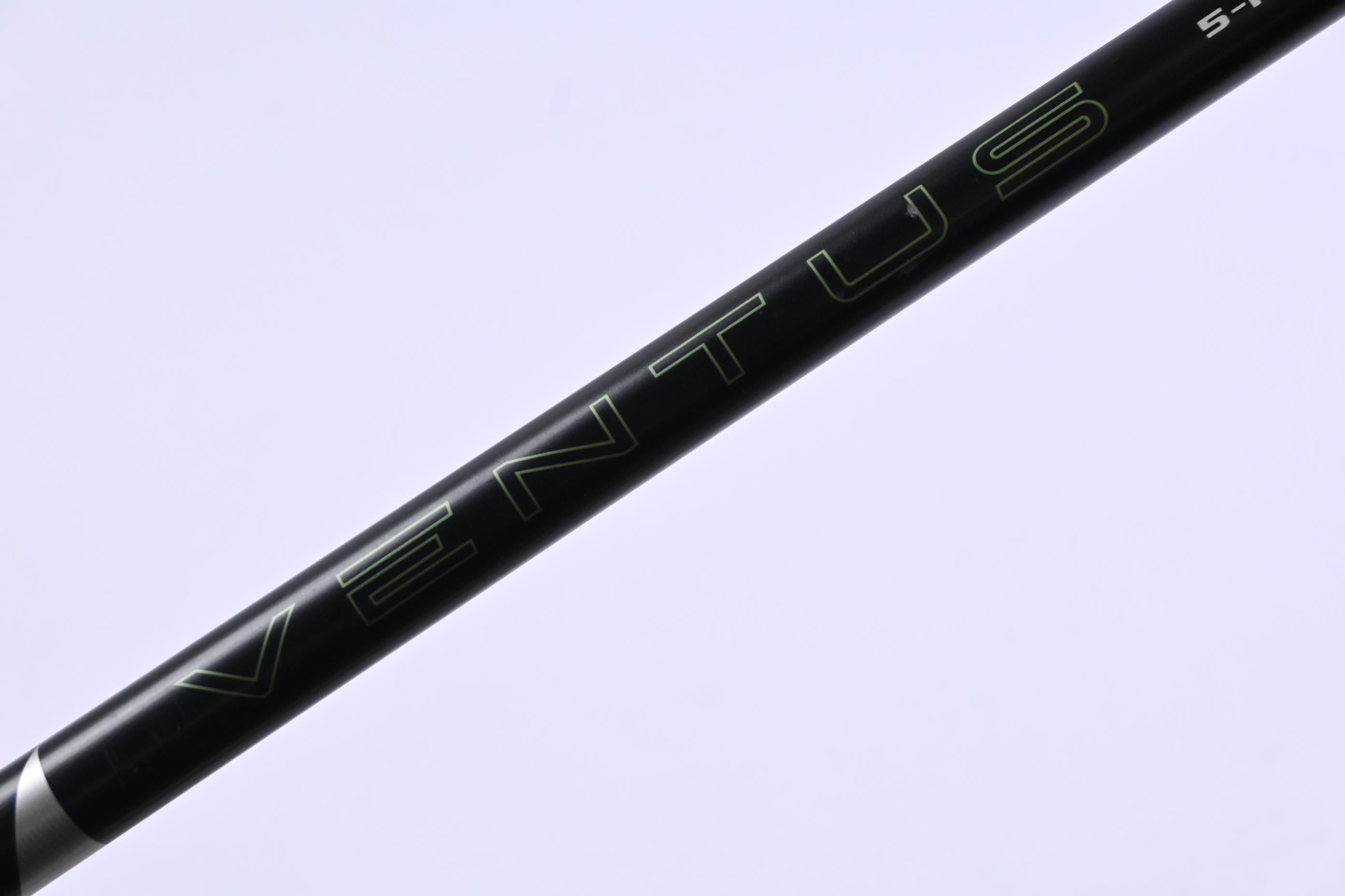Fujikura Ventus Blue 5 Driver Shaft / Regular Flex / Taylormade 2nd Gen Adapter