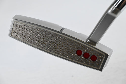Scotty Cameron 2026 Phantom 5.5 Putter / 34 Inch