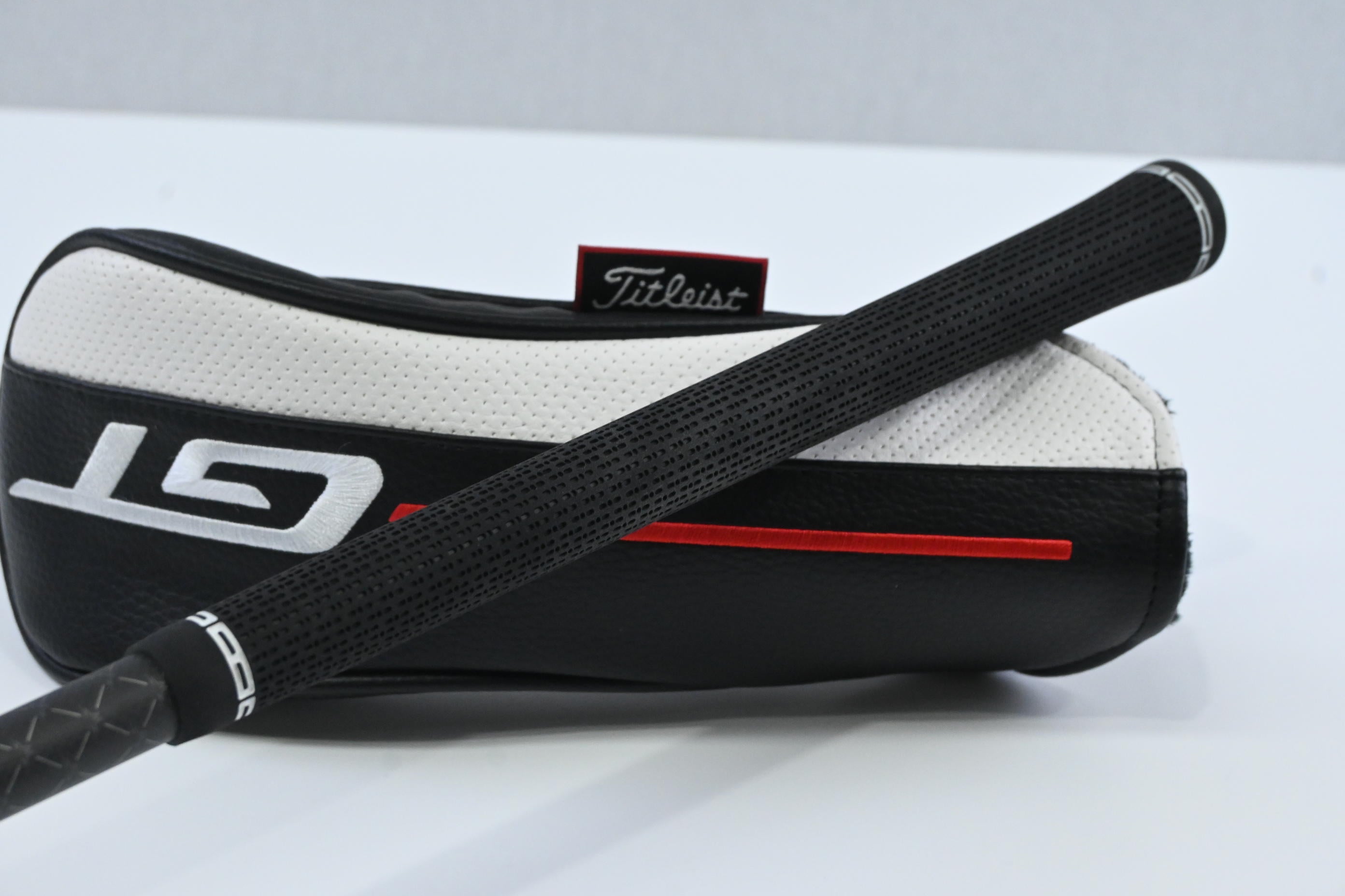 Titleist GT2 #5 Wood / 18 Degree / Regular Flex Tensei 1K Blue 65
