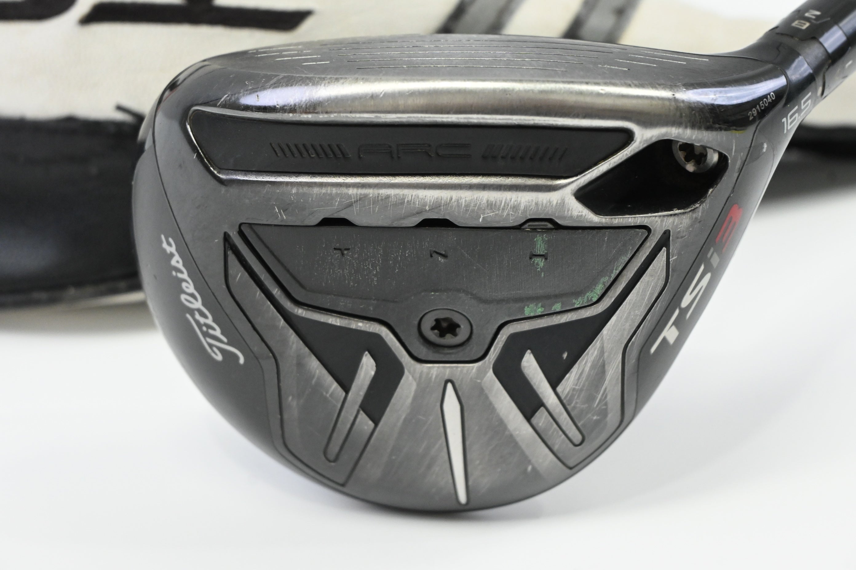 Titleist TSi3 #3 Wood / 16.5 Degree / Stiff Flex HZRDUS Smoke Black RDX 60 Shaft