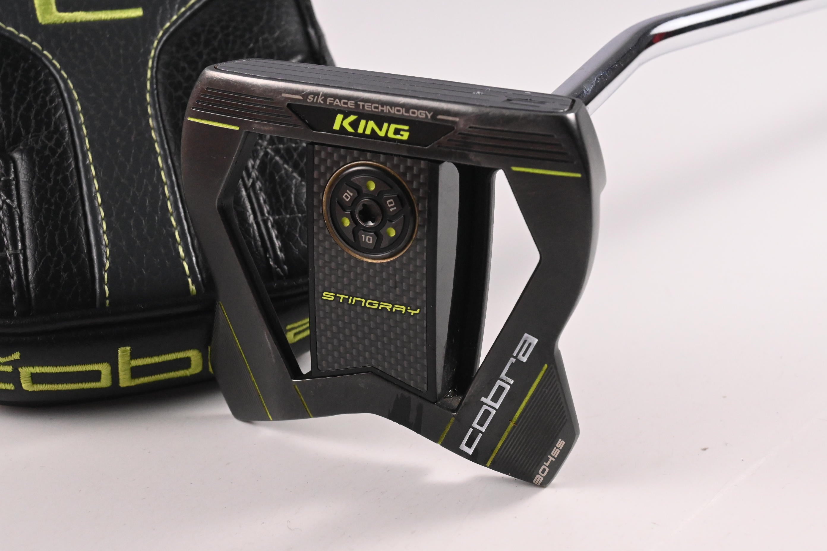 Cobra King Vintage Stingray Putter / 34.5 Inch