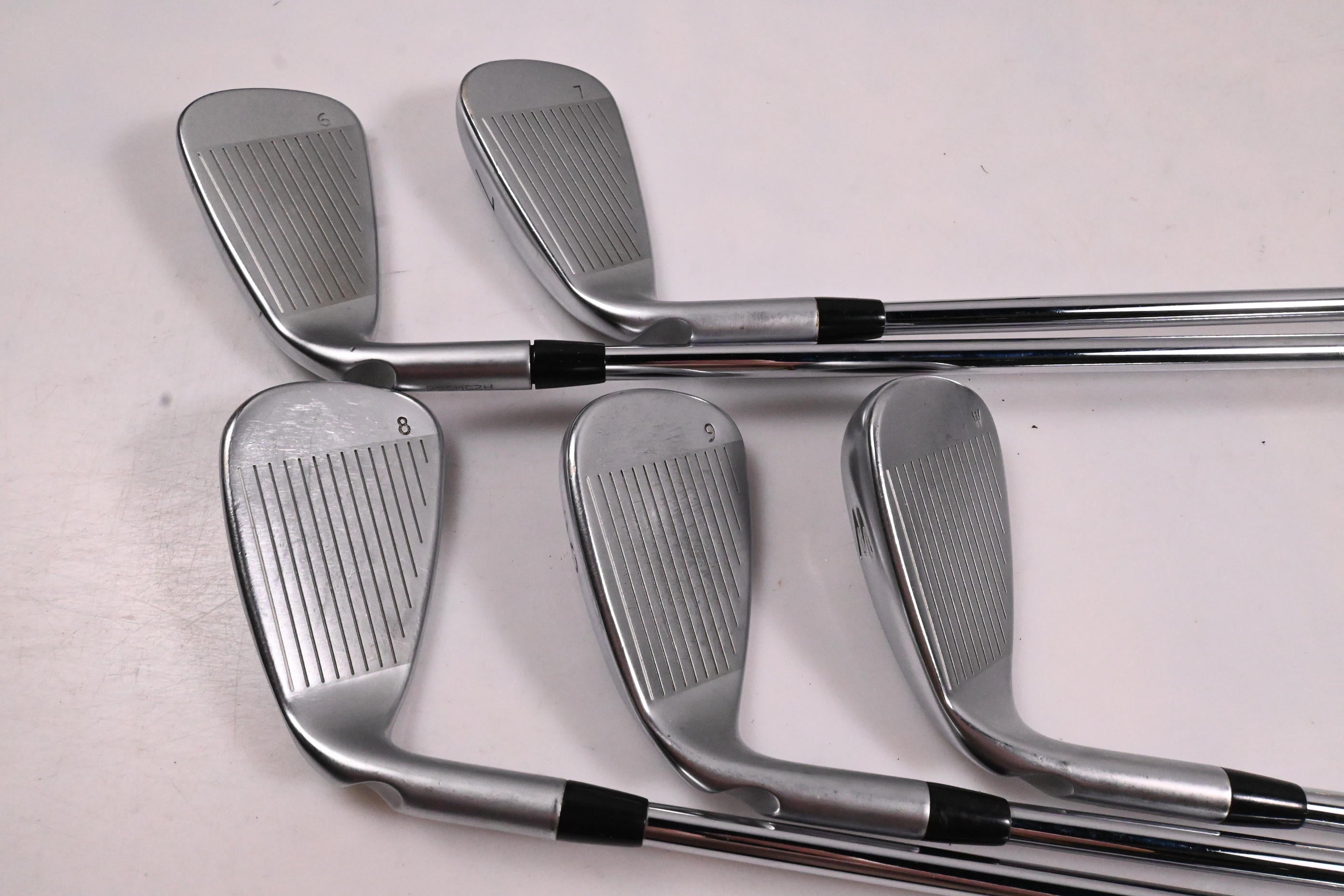 Ping G400 Irons / 6-PW / Blue Dot / Regular Flex Ping AWT 2.0 Shafts