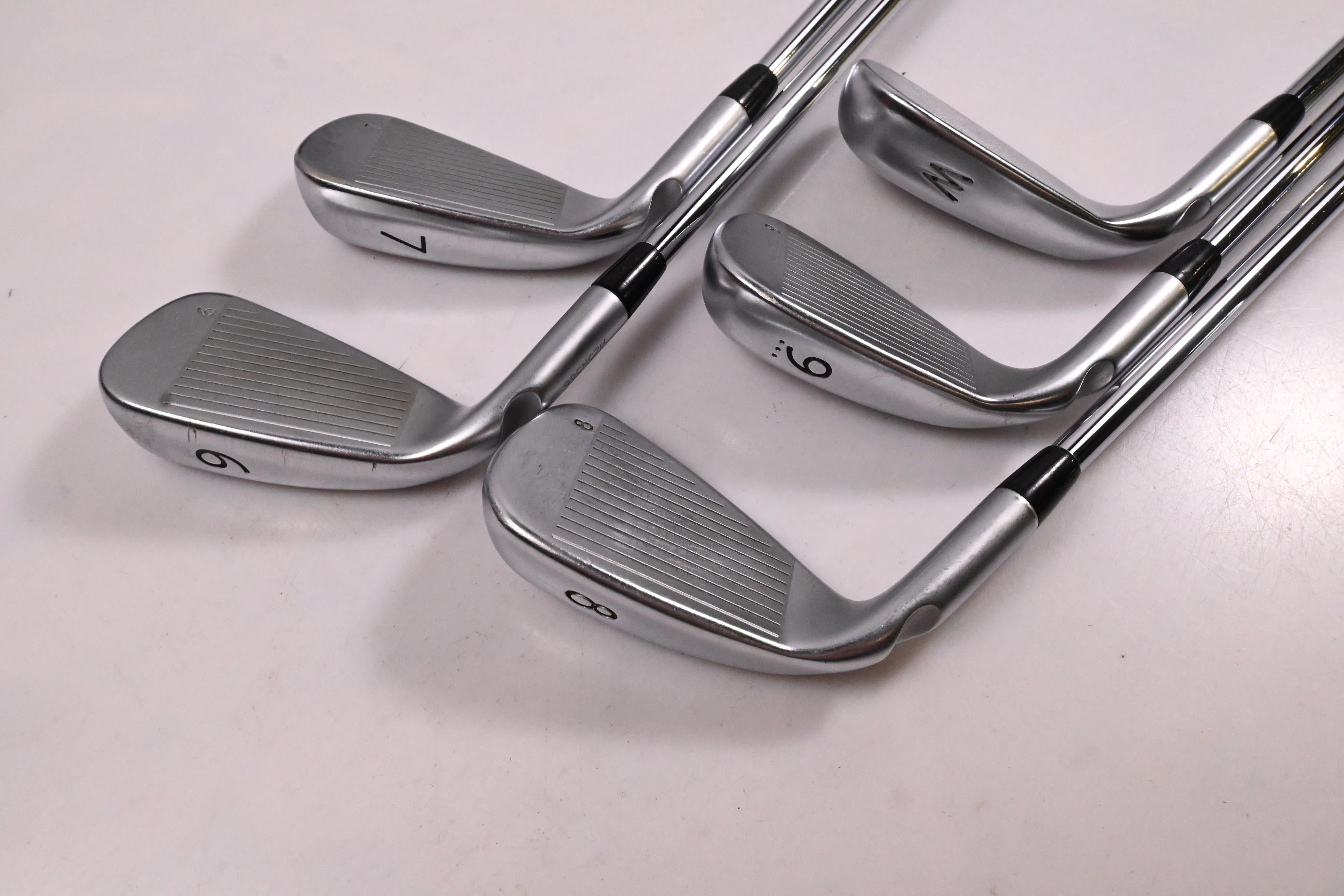 Ping G400 Irons / 6-PW / Blue Dot / Regular Flex Ping AWT 2.0 Shafts