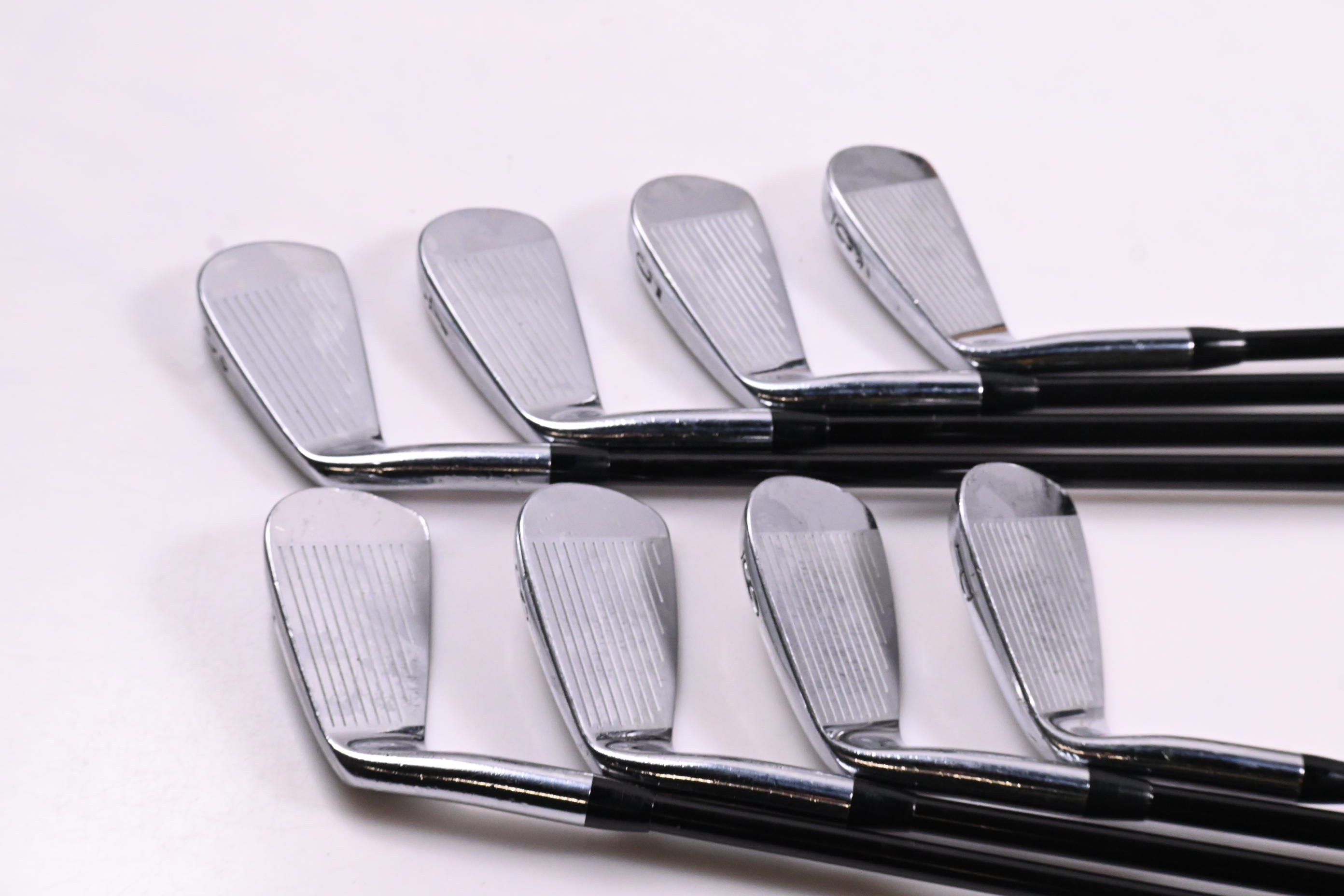 Titleist 690.MB Irons / 3-PW / Regular Flex Tensei AV Red AM(2) Shafts