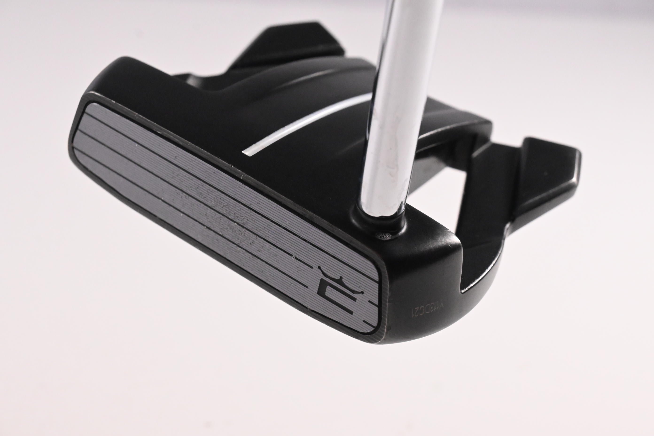 Cobra King Vintage Stingray Putter / 34.5 Inch