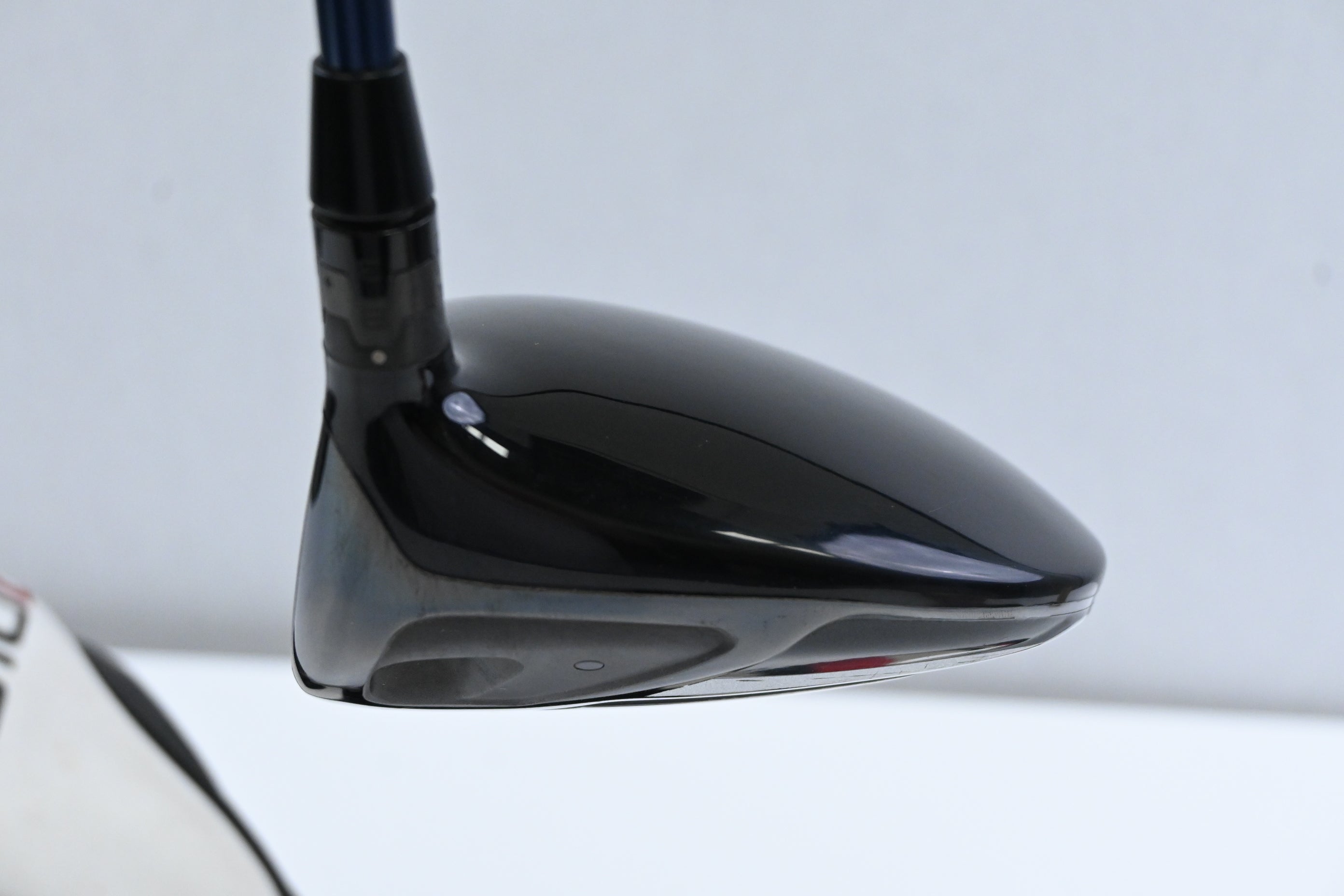 Titleist 910 D2 Driver / 10.5 Degree / Regular Flex Diamana Kaili 65 Shaft