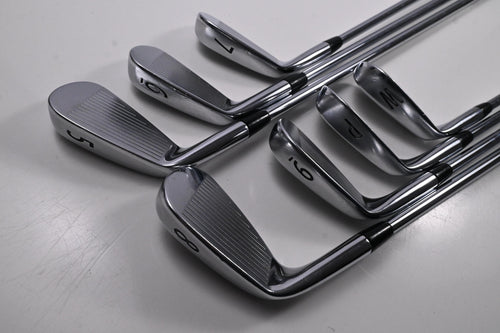 Titleist AP2 2008 Irons / 5-PW+GW / Regular Plus Flex Project X Precision Shafts